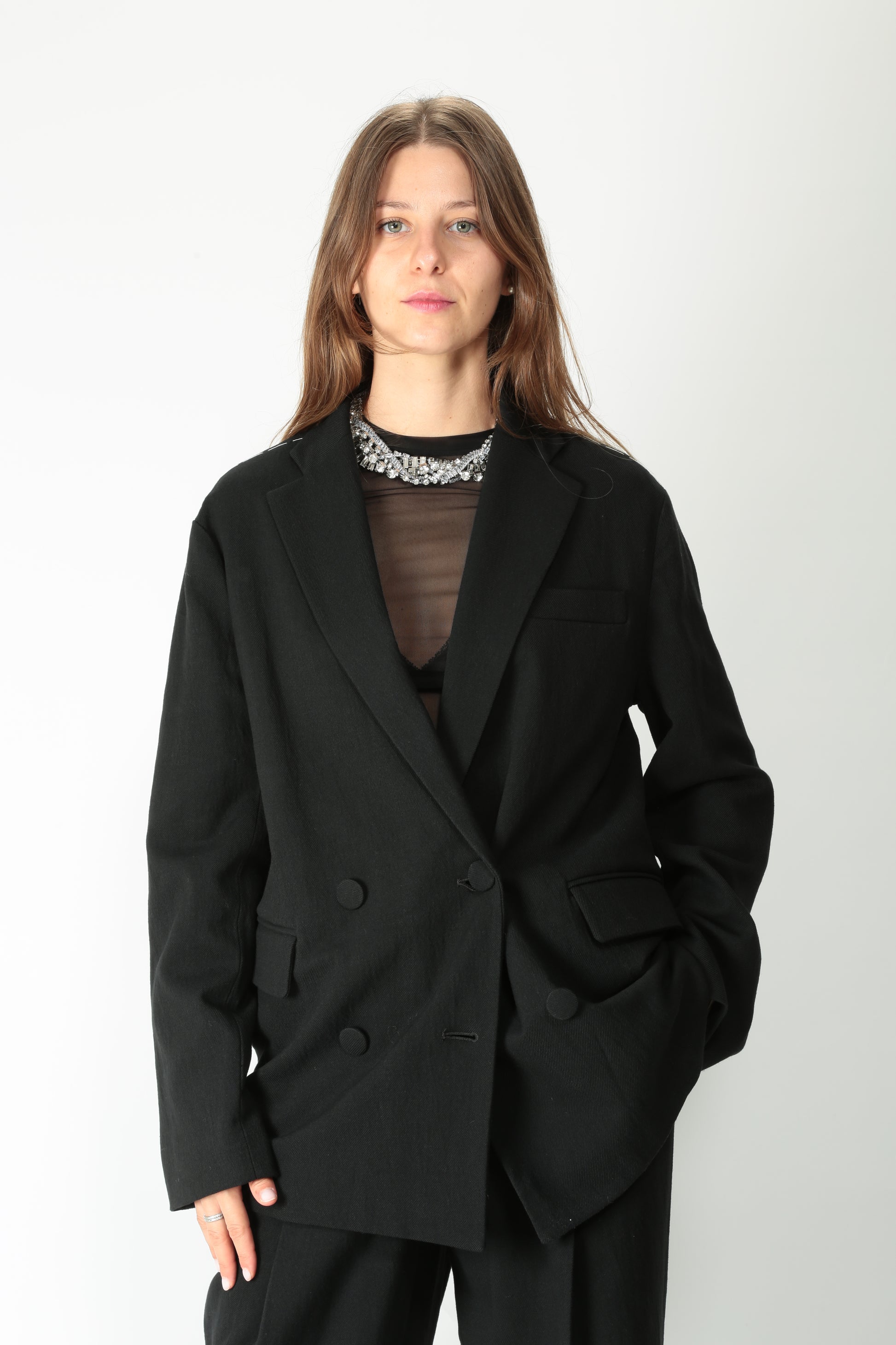 https://admin.shopify.com/store/gulieshop/products/15576519278941#:~:text=https%3A//www.gulieshop.it%20%E2%80%BA%20products%20%E2%80%BA%20tela%2Dgiacca%2Deffetto%2Dstropicciato%2Dastro