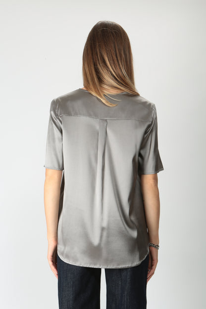 https://admin.shopify.com/store/gulieshop/products/9890693906781#:~:text=https%3A//www.gulieshop.it%20%E2%80%BA%20products%20%E2%80%BA%20purotatto%2Dt%2Dshirt%2Din%2Dseta%2Delasticizzata%2Dfw240281909