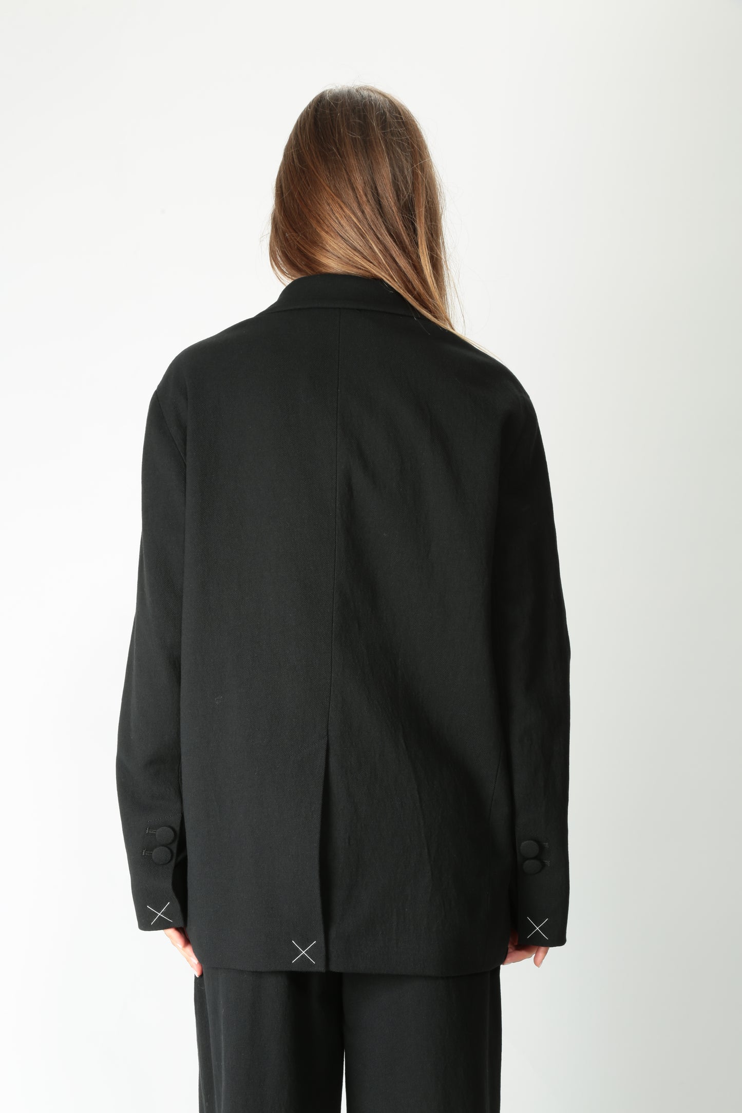 https://admin.shopify.com/store/gulieshop/products/15576519278941#:~:text=https%3A//www.gulieshop.it%20%E2%80%BA%20products%20%E2%80%BA%20tela%2Dgiacca%2Deffetto%2Dstropicciato%2Dastro