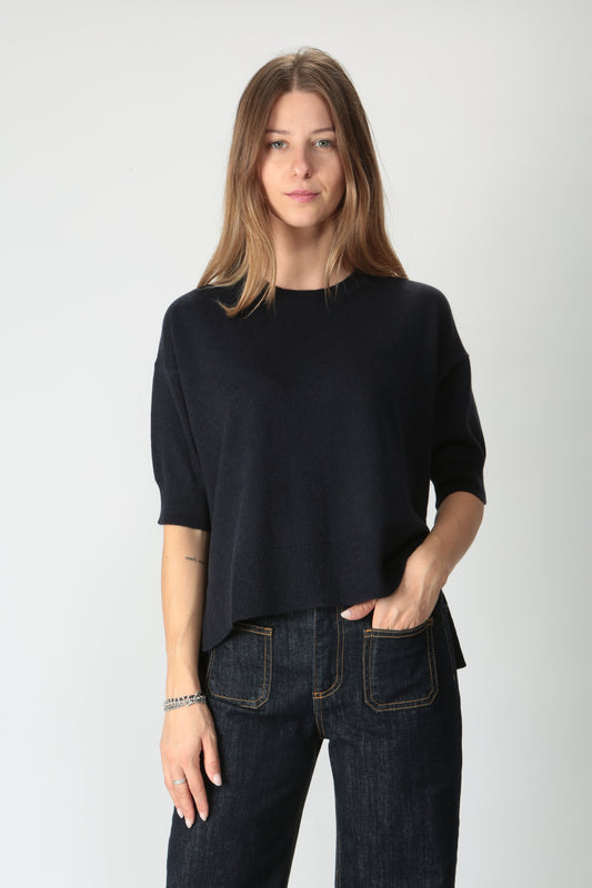 https://admin.shopify.com/store/gulieshop/products/9890694332765#:~:text=https%3A//www.gulieshop.it%20%E2%80%BA%20products%20%E2%80%BA%20purotatto%2Dmaglia%2Dmaniche%2Dcorte%2Din%2Dcachemire%2Dfw240612104