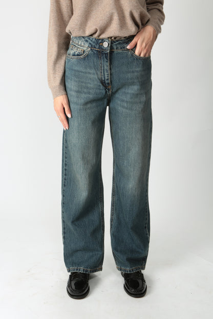 https://admin.shopify.com/store/gulieshop/products/9886177198429#:~:text=https%3A//www.gulieshop.it%20%E2%80%BA%20products%20%E2%80%BA%20god%2Dsave%2Ddenim%2Djeans%2Dstraight%2Dprimula%2D3989%2Dj122%2Dg381