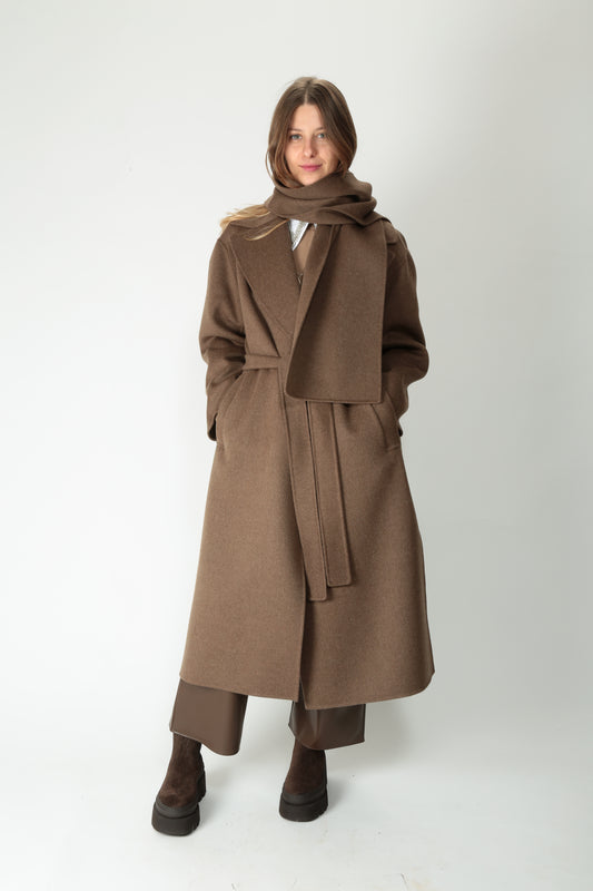 https://admin.shopify.com/store/gulieshop/products/15526146212189#:~:text=https%3A//www.gulieshop.it%20%E2%80%BA%20products%20%E2%80%BA%20s%2Dmaxmara%2Dcappotto%2Dlungo%2Da%2Dvestaglia%2Dcuore