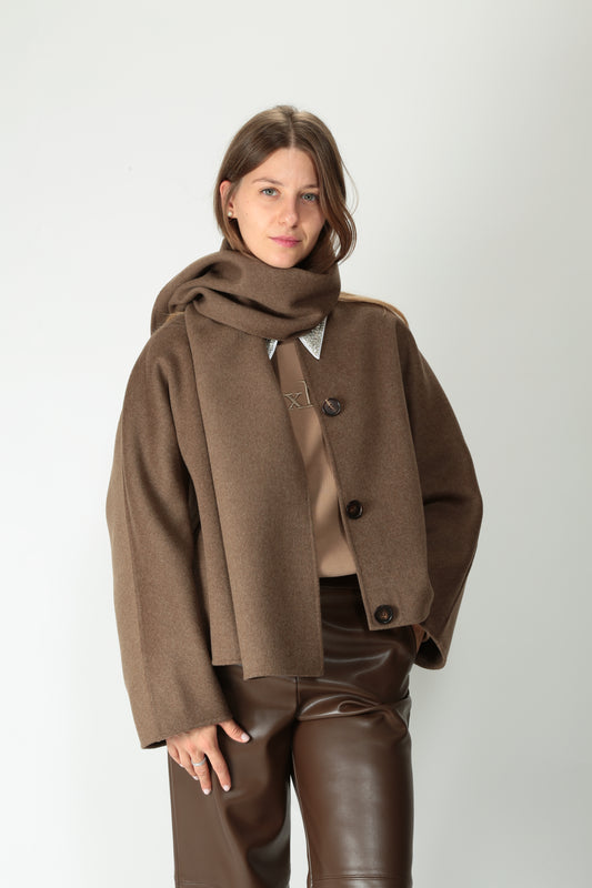 https://admin.shopify.com/store/gulieshop/products/15526146244957#:~:text=https%3A//www.gulieshop.it%20%E2%80%BA%20products%20%E2%80%BA%20s%2Dmaxmara%2Dgiacca%2Din%2Dlana%2Dcon%2Dsciarpa%2Dkate