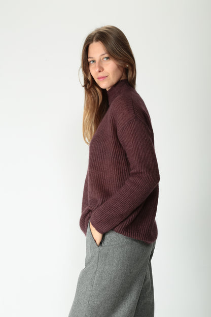 https://admin.shopify.com/store/gulieshop/products/15577928597853#:~:text=https%3A//www.gulieshop.it%20%E2%80%BA%20products%20%E2%80%BA%20maxmara%2Dmm%2Dmaglia%2Din%2Dmohair%2Dtenna%2D1