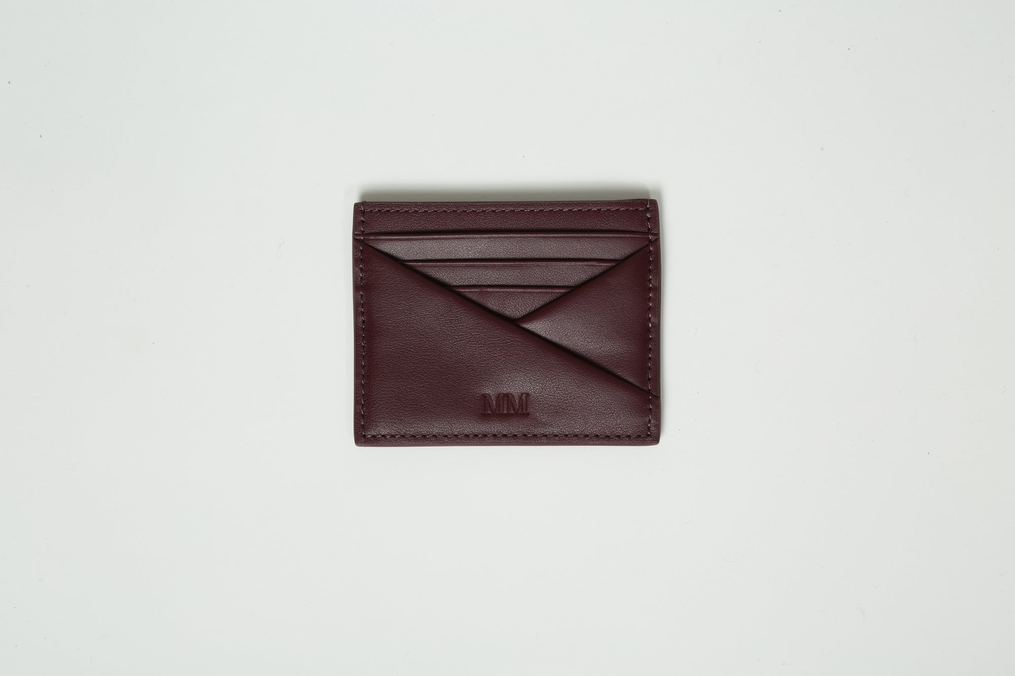 https://admin.shopify.com/store/gulieshop/products/15577928663389#:~:text=https%3A//www.gulieshop.it%20%E2%80%BA%20products%20%E2%80%BA%20maxmara%2Dmm%2Dportacarte%2Din%2Dpelle%2Dborbone%2D1