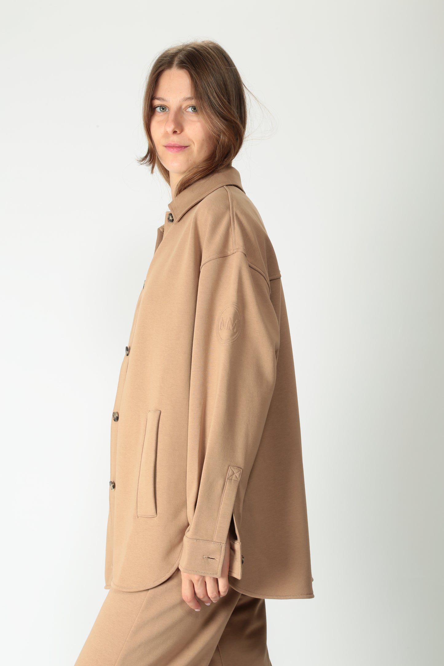 https://admin.shopify.com/store/gulieshop/products/15577936101725#:~:text=https%3A//www.gulieshop.it%20%E2%80%BA%20products%20%E2%80%BA%20maxmara%2Dmm%2Dovershirt%2Din%2Dfelpa%2Dcomma