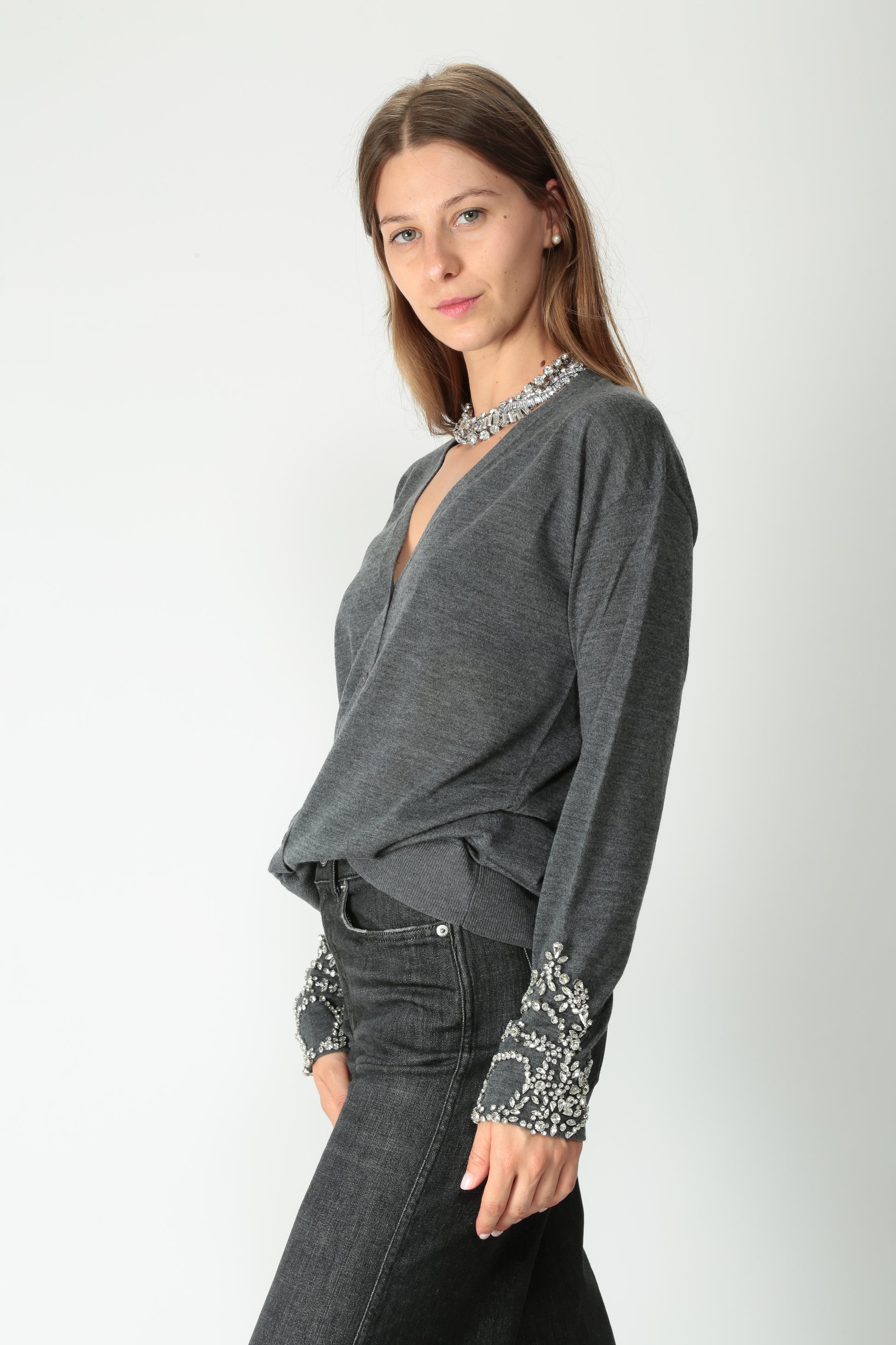 https://admin.shopify.com/store/gulieshop/products/15577923780957#:~:text=https%3A//www.gulieshop.it%20%E2%80%BA%20products%20%E2%80%BA%20l%2Dconti%2Dcardigan%2Dcon%2Dapplicazioni%2Deunice%2Dl5wg95