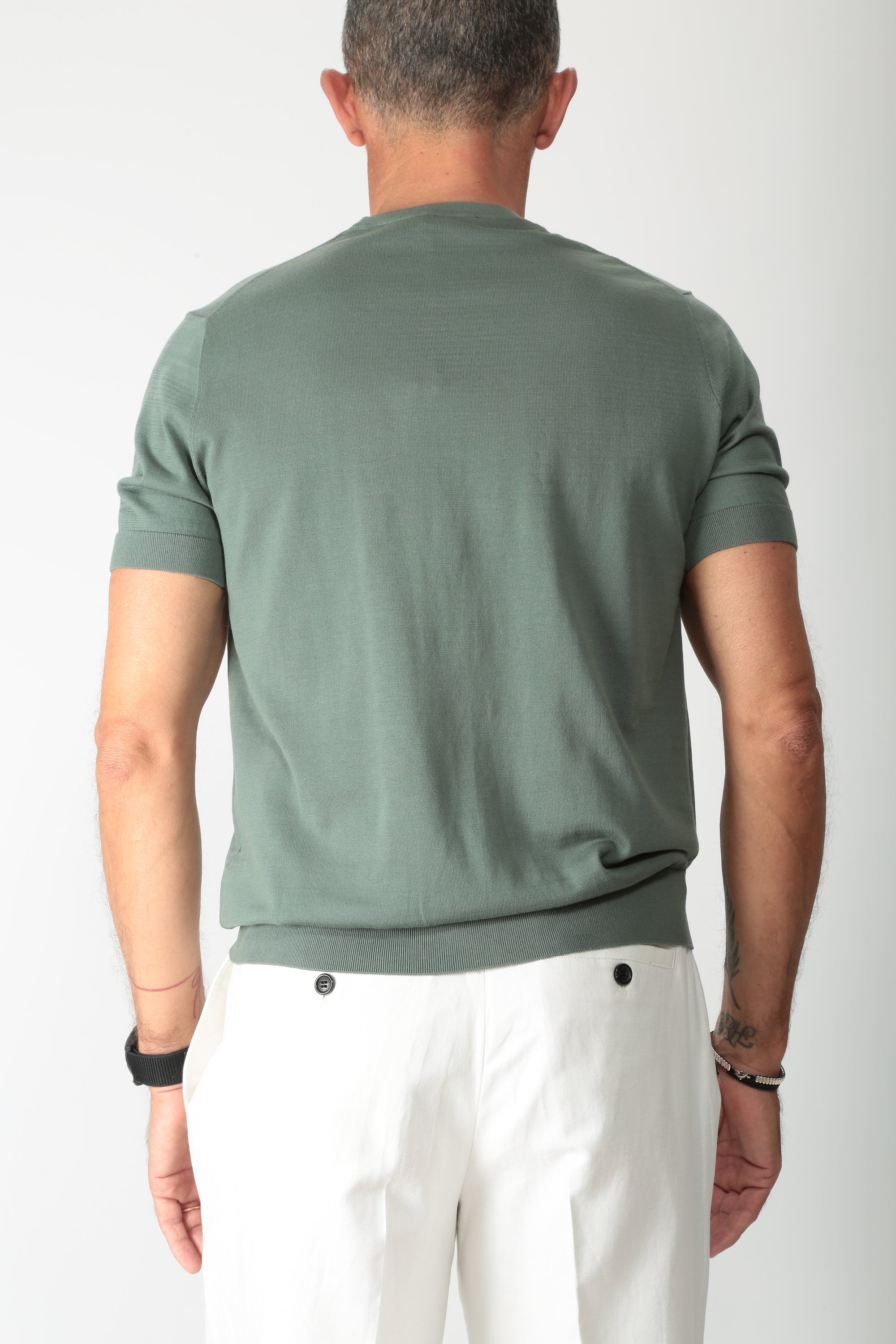 https://admin.shopify.com/store/gulieshop/products/16012875923805#:~:text=https%3A//www.gulieshop.it%20%E2%80%BA%20products%20%E2%80%BA%20diktat%2Dt%2Dshirt%2Din%2Dfilo%2Ddk17%2D37