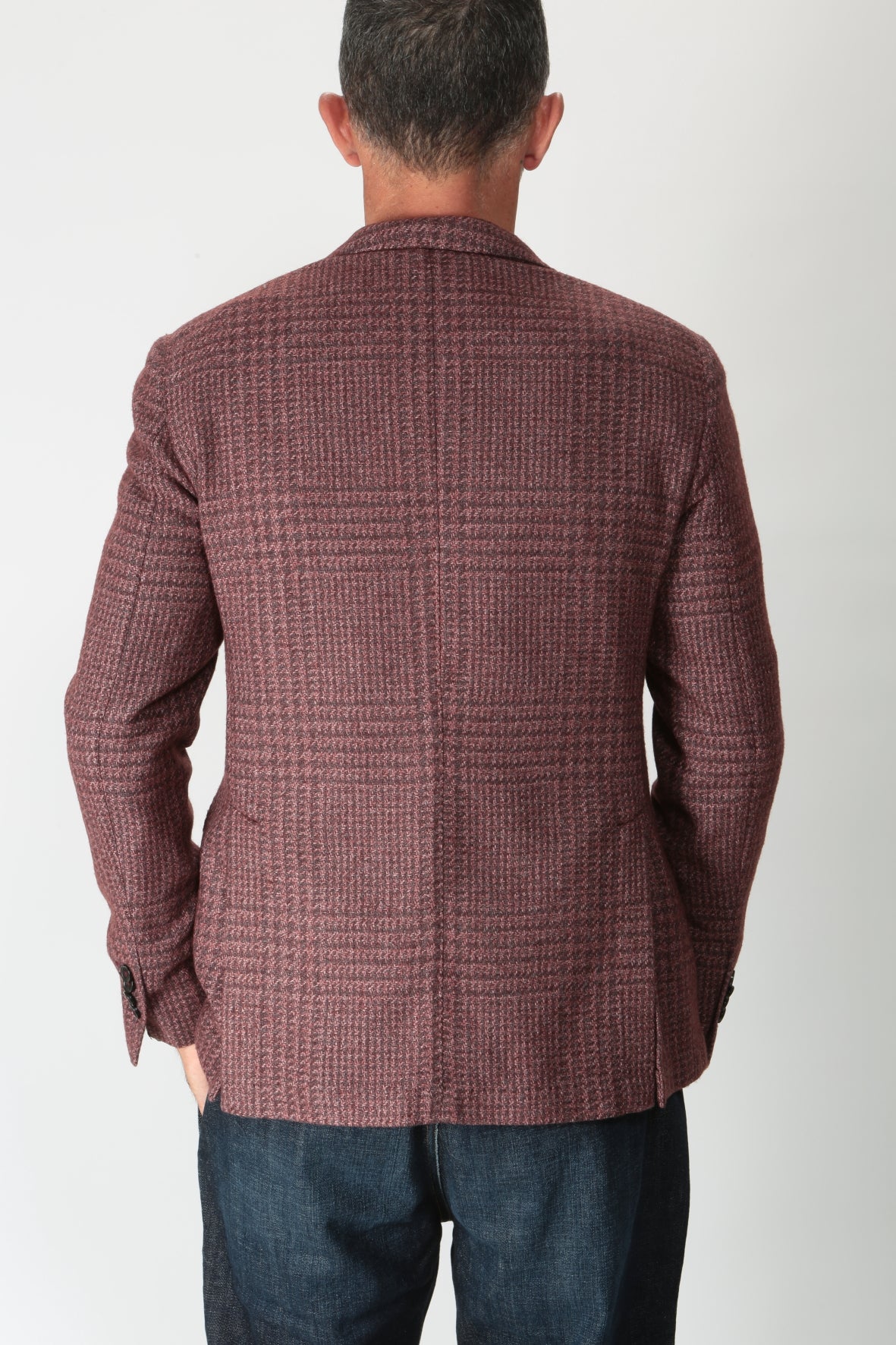 https://admin.shopify.com/store/gulieshop/products/9894157713757#:~:text=https%3A//www.gulieshop.it%20%E2%80%BA%20products%20%E2%80%BA%20lubiam%2Dgiacca%2Dmonopetto%2Din%2Dlana%2De%2Dcotone%2D45529%2D4%2D2888