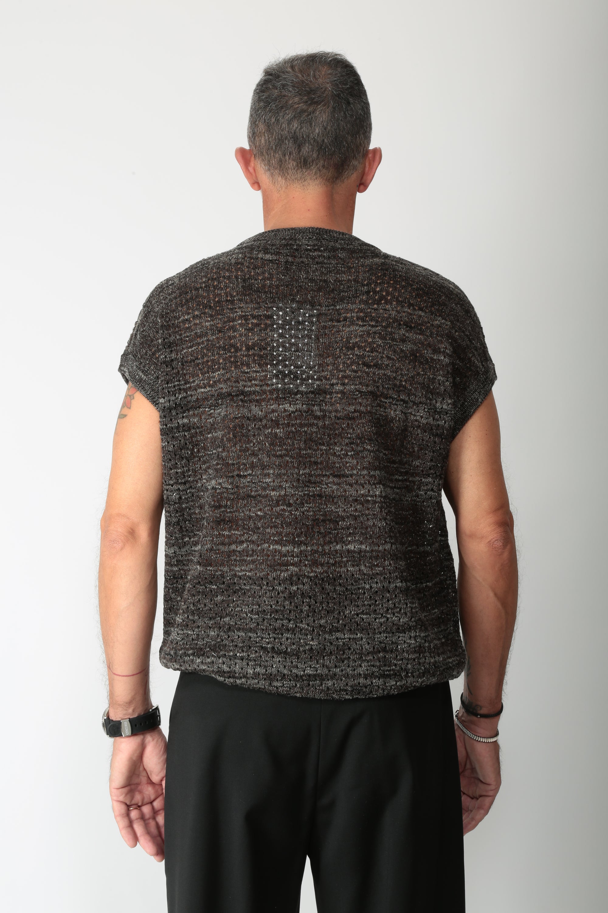 https://admin.shopify.com/store/gulieshop/products/16012870975837#:~:text=https%3A//www.gulieshop.it%20%E2%80%BA%20products%20%E2%80%BA%20r%2Dcollina%2Dslipover%2Dmouline%2D261mya28218%2D1