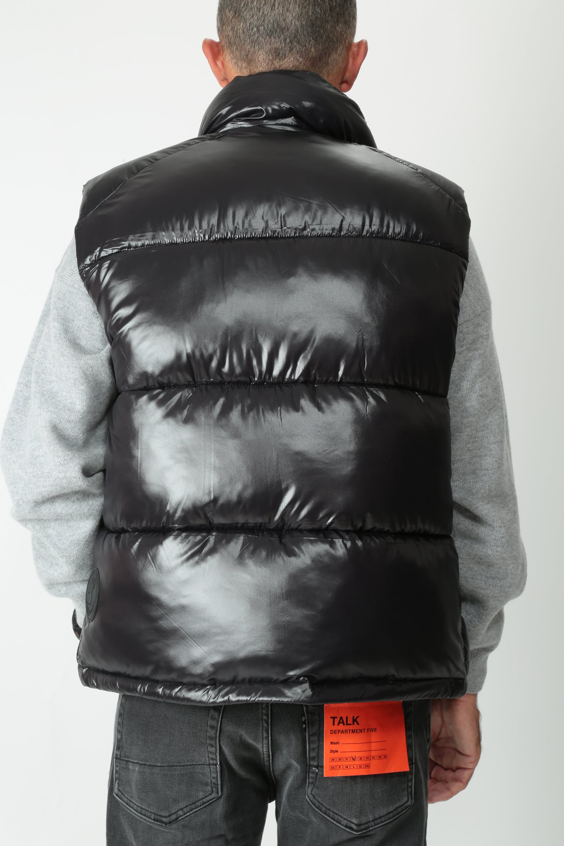 https://admin.shopify.com/store/gulieshop/products/15609271124317#:~:text=https%3A//www.gulieshop.it%20%E2%80%BA%20products%20%E2%80%BA%20save%2Dthe%2Ddukc%2Dpiumino%2Dsmanicato%2Dailantus%2Dlove21d81382u