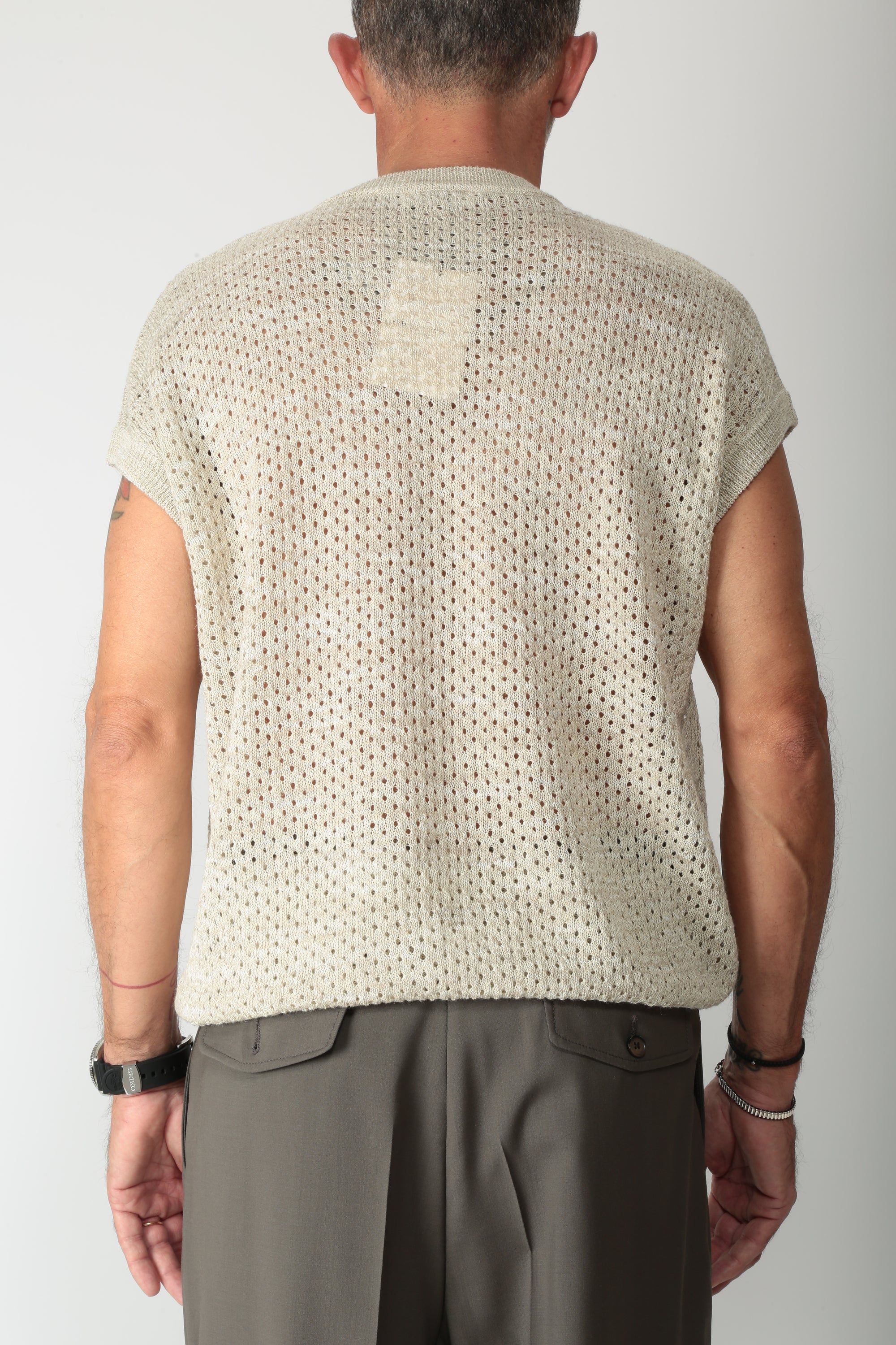 https://admin.shopify.com/store/gulieshop/products/16012870943069#:~:text=https%3A//www.gulieshop.it%20%E2%80%BA%20products%20%E2%80%BA%20r%2Dcollina%2Dslipover%2Dmouline%2D261mya28218
