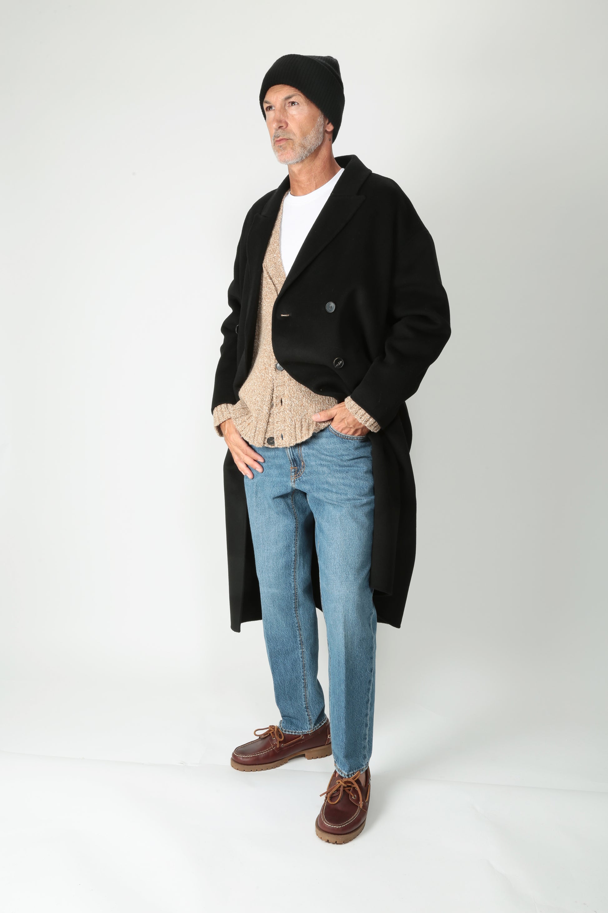 https://admin.shopify.com/store/gulieshop/products/15595284234589#:~:text=https%3A//www.gulieshop.it%20%E2%80%BA%20products%20%E2%80%BA%20amaranto%2Dcappotto%2Dlungo%2Ddoppiopetto%2Db6f0026