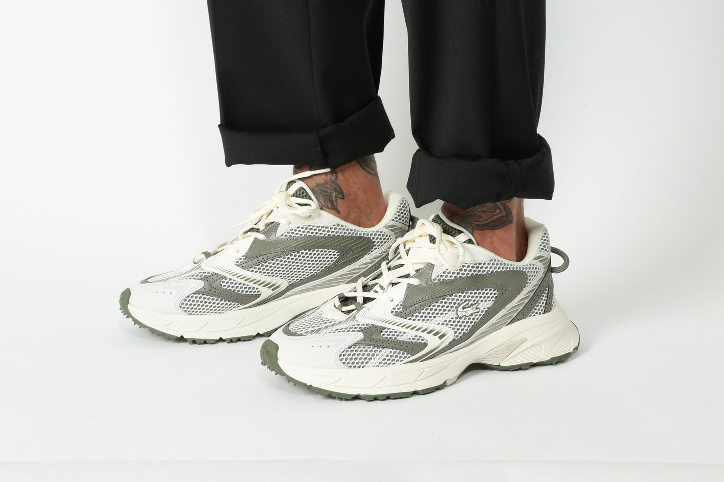 https://admin.shopify.com/store/gulieshop/products/15611809071453#:~:text=https%3A//www.gulieshop.it%20%E2%80%BA%20products%20%E2%80%BA%20lacoste%2Dsneakers%2Dcon%2Dinserti%2Din%2Dmesh%2Dl003%2Dneo%2Dshot%2D4