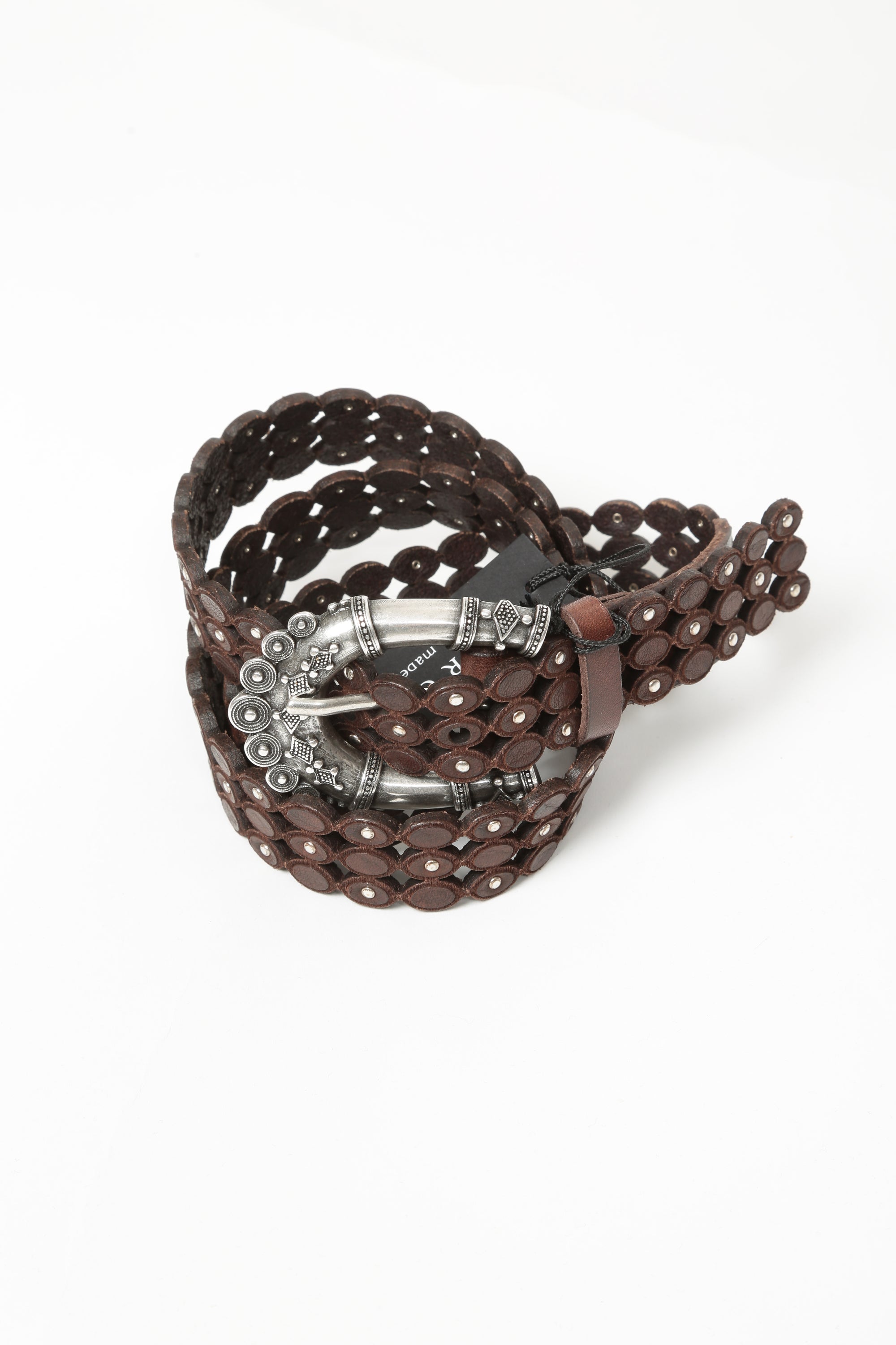https://admin.shopify.com/store/gulieshop/products/16014679900509#:~:text=https%3A//www.gulieshop.it%20%E2%80%BA%20products%20%E2%80%BA%20orciani%2Dcintura%2Dsafari%2Dstain%2Din%2Dcuoio%2Dd10501