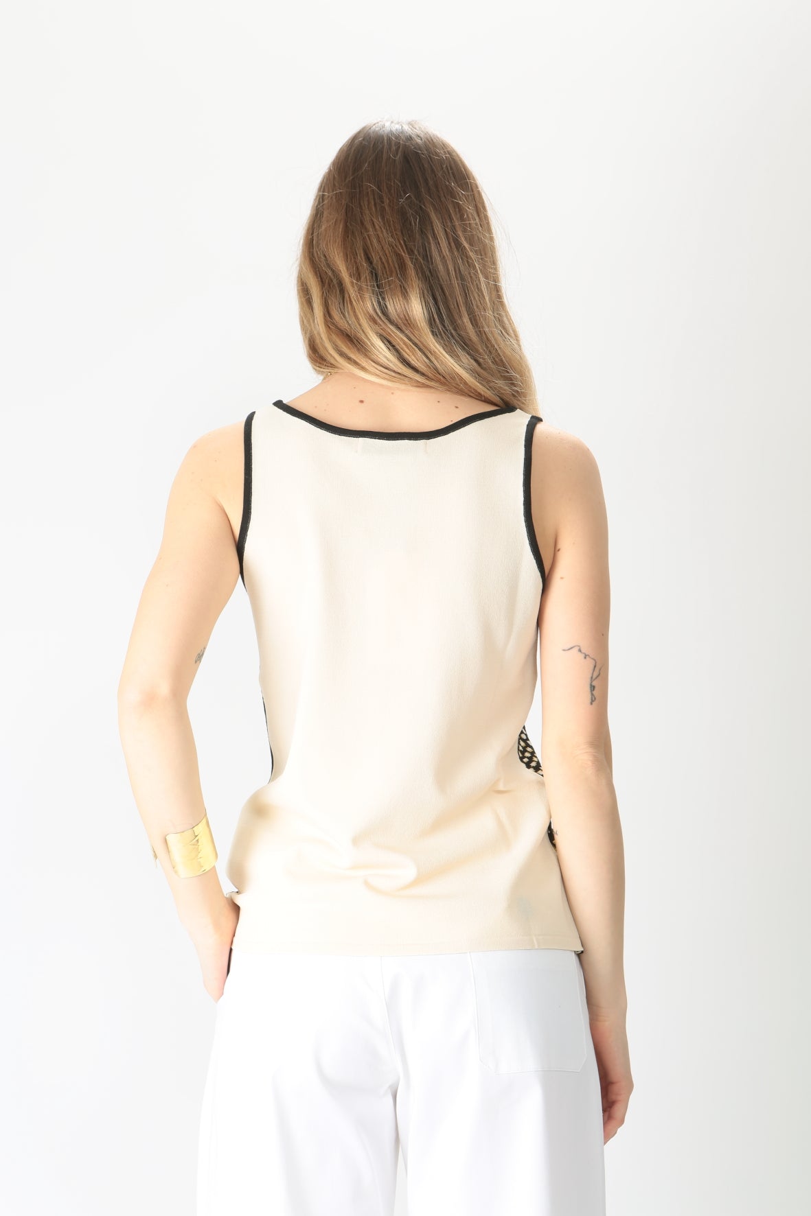 https://admin.shopify.com/store/gulieshop/products/9044673593693#:~:text=Invia-,Aldo%20Martins%20Top%20canotta%20in%20misto%20bamboo%208269%20Praga,-Contenuto%20multimediale%201
