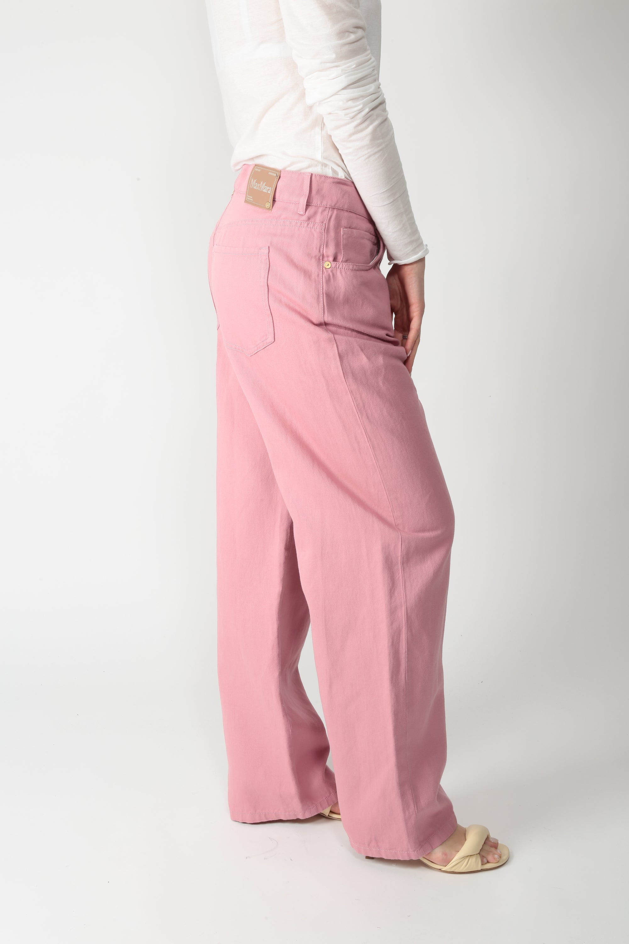 https://admin.shopify.com/store/gulieshop/products/16025720127837#:~:text=https%3A//www.gulieshop.it%20%E2%80%BA%20products%20%E2%80%BA%20s%2Dmaxmara%2Djeans%2Din%2Dcotone%2De%2Dlino%2Dsmmonorata
