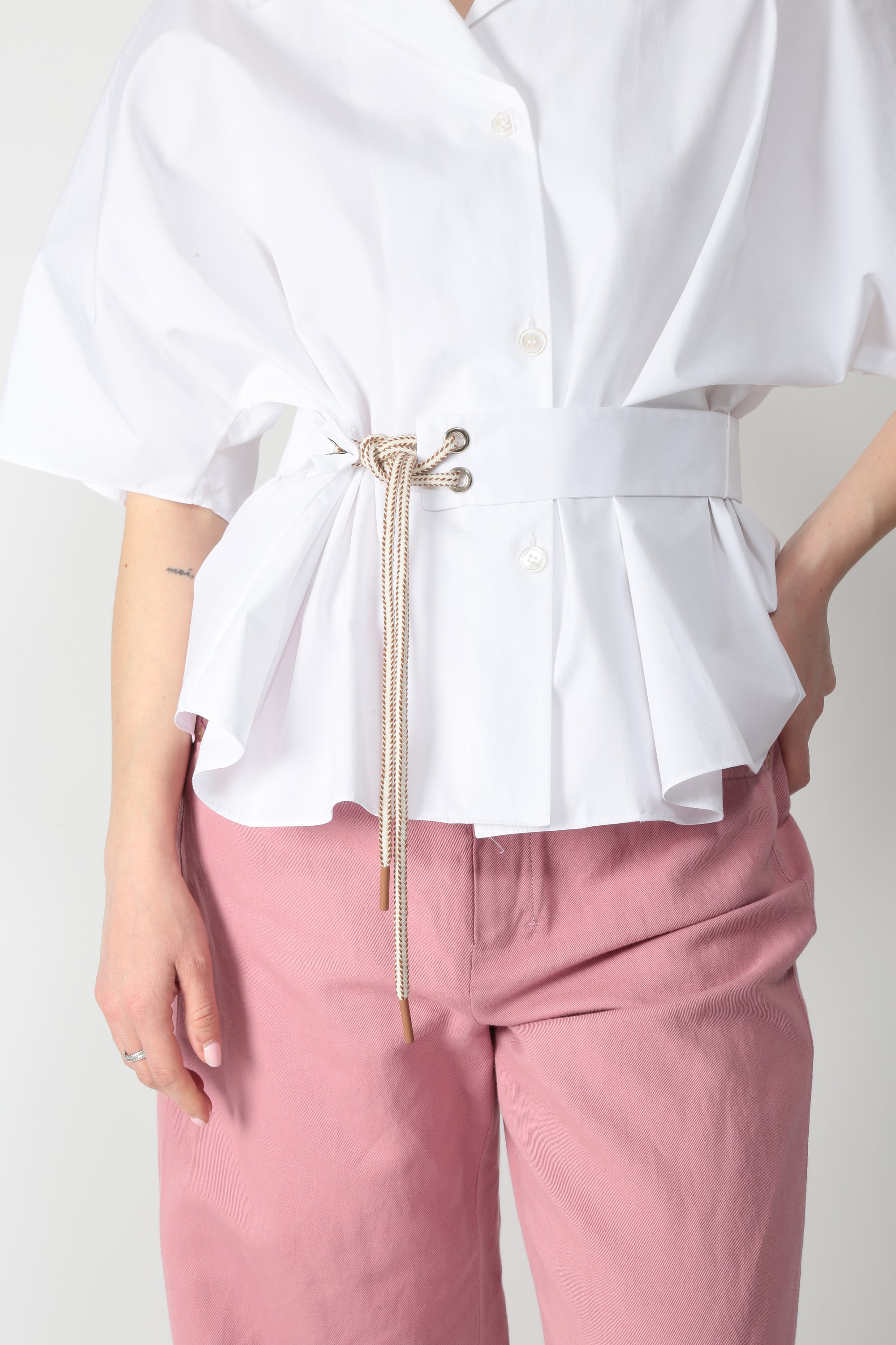 https://admin.shopify.com/store/gulieshop/products/16044985581917#:~:text=https%3A//www.gulieshop.it%20%E2%80%BA%20products%20%E2%80%BA%20s%2Dmaxmara%2Dcamicia%2Dbowling%2Dsmmcarisma