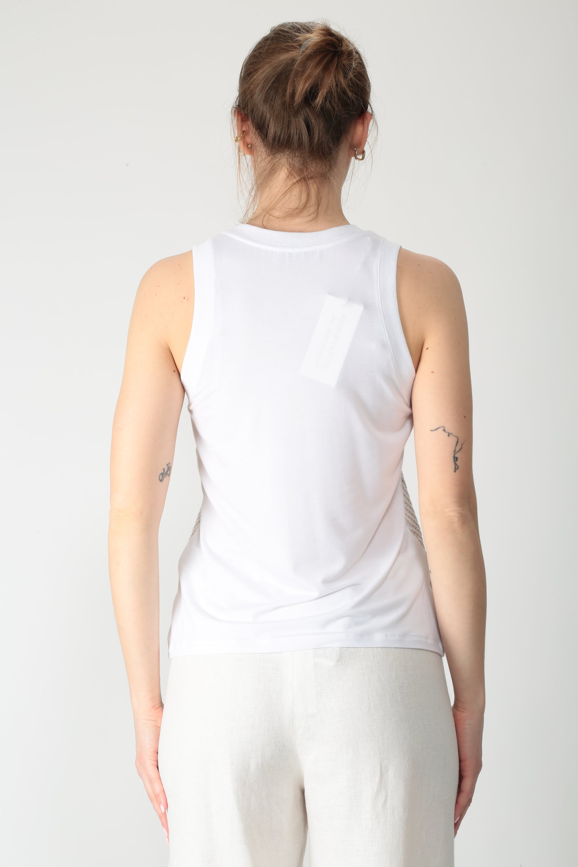 https://admin.shopify.com/store/gulieshop/products/16028295987549#:~:text=https%3A//www.gulieshop.it%20%E2%80%BA%20products%20%E2%80%BA%20purotatto%2Dtop%2Dbicolor%2Dcon%2Dpaillettes%2Dss260161425