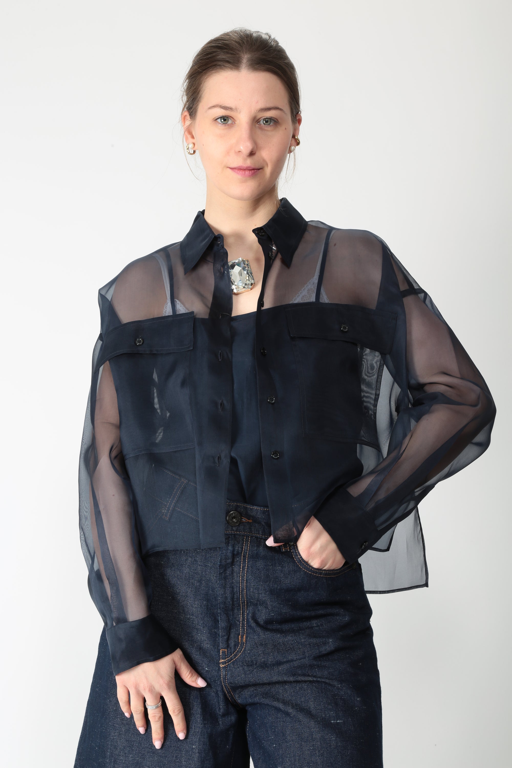 https://admin.shopify.com/store/gulieshop/products/16045510099293#:~:text=https%3A//www.gulieshop.it%20%E2%80%BA%20products%20%E2%80%BA%20maxmara%2Dweekend%2Dcamicia%2Din%2Dseta%2Dcon%2Dtop%2Dwkdcolomba