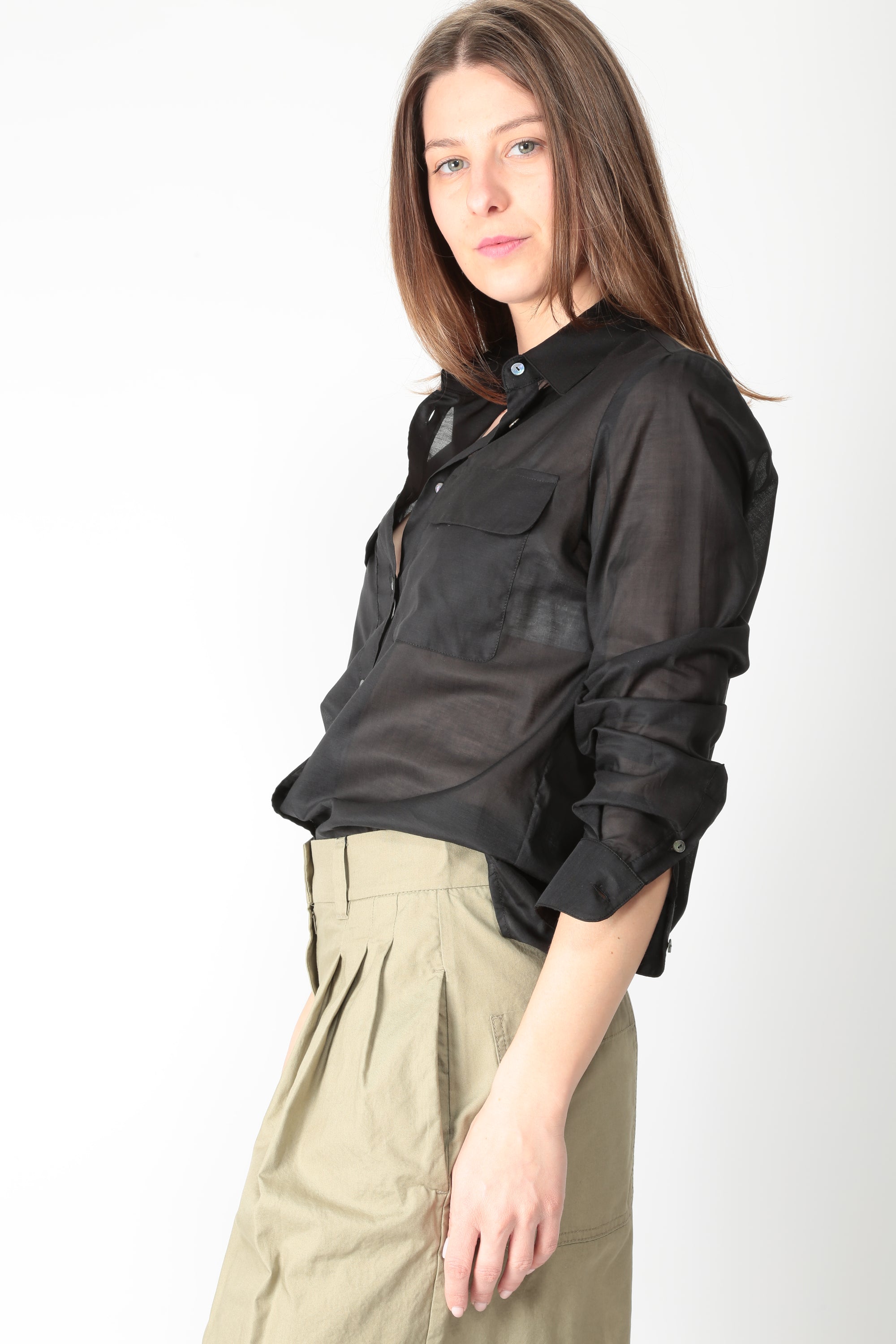 https://admin.shopify.com/store/gulieshop/products/16077550879069#:~:text=https%3A//www.gulieshop.it%20%E2%80%BA%20products%20%E2%80%BA%20camicetta%2Dsnob%2Dcamicia%2Din%2Dgarza%2Ddi%2Dmisto%2Dcotone%2D41415%2D679