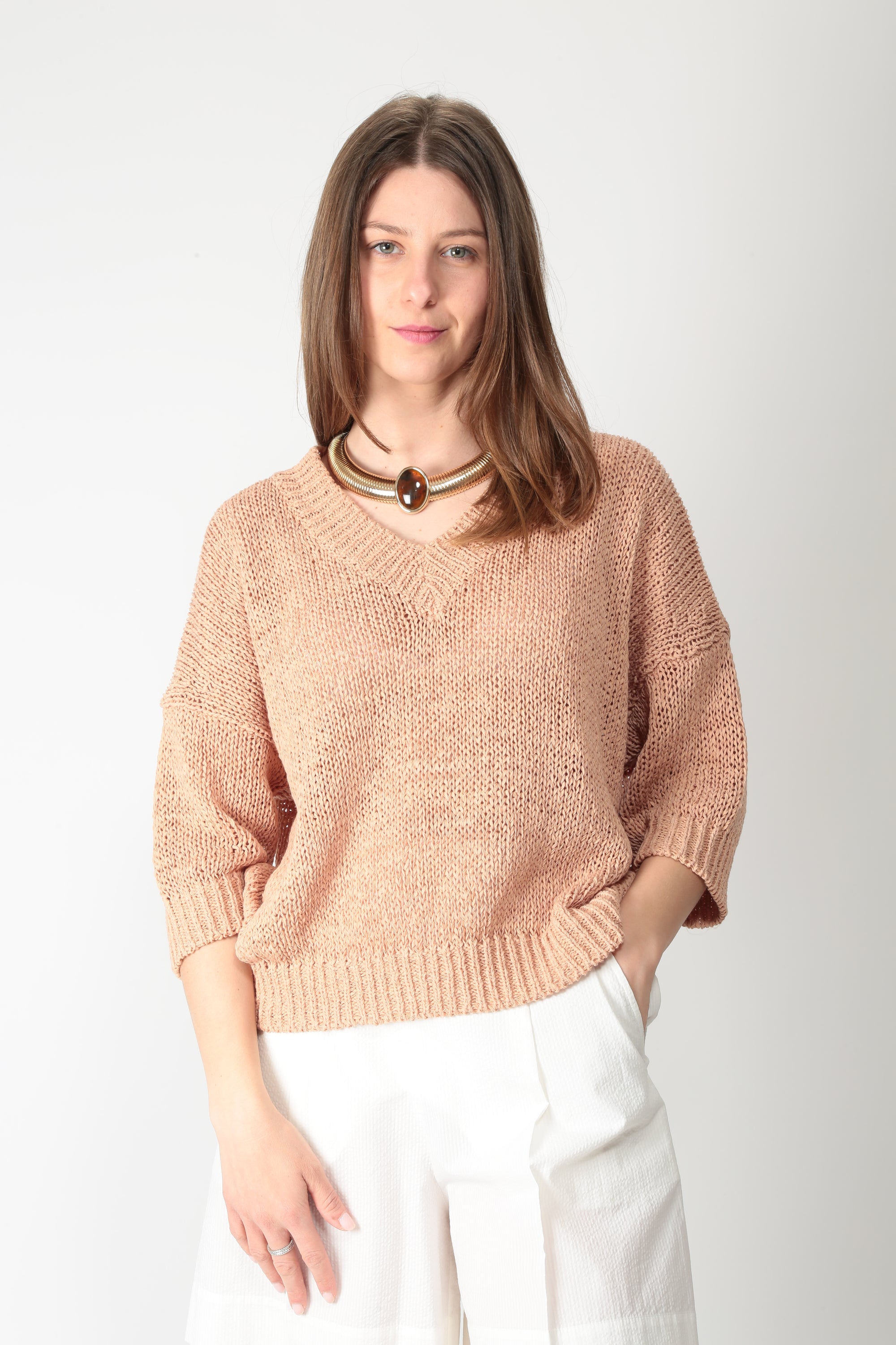 https://admin.shopify.com/store/gulieshop/products/16012870877533#:~:text=https%3A//www.gulieshop.it%20%E2%80%BA%20products%20%E2%80%BA%20r%2Dcollina%2Dmaglia%2Din%2Dfilo%2D261fxa41022