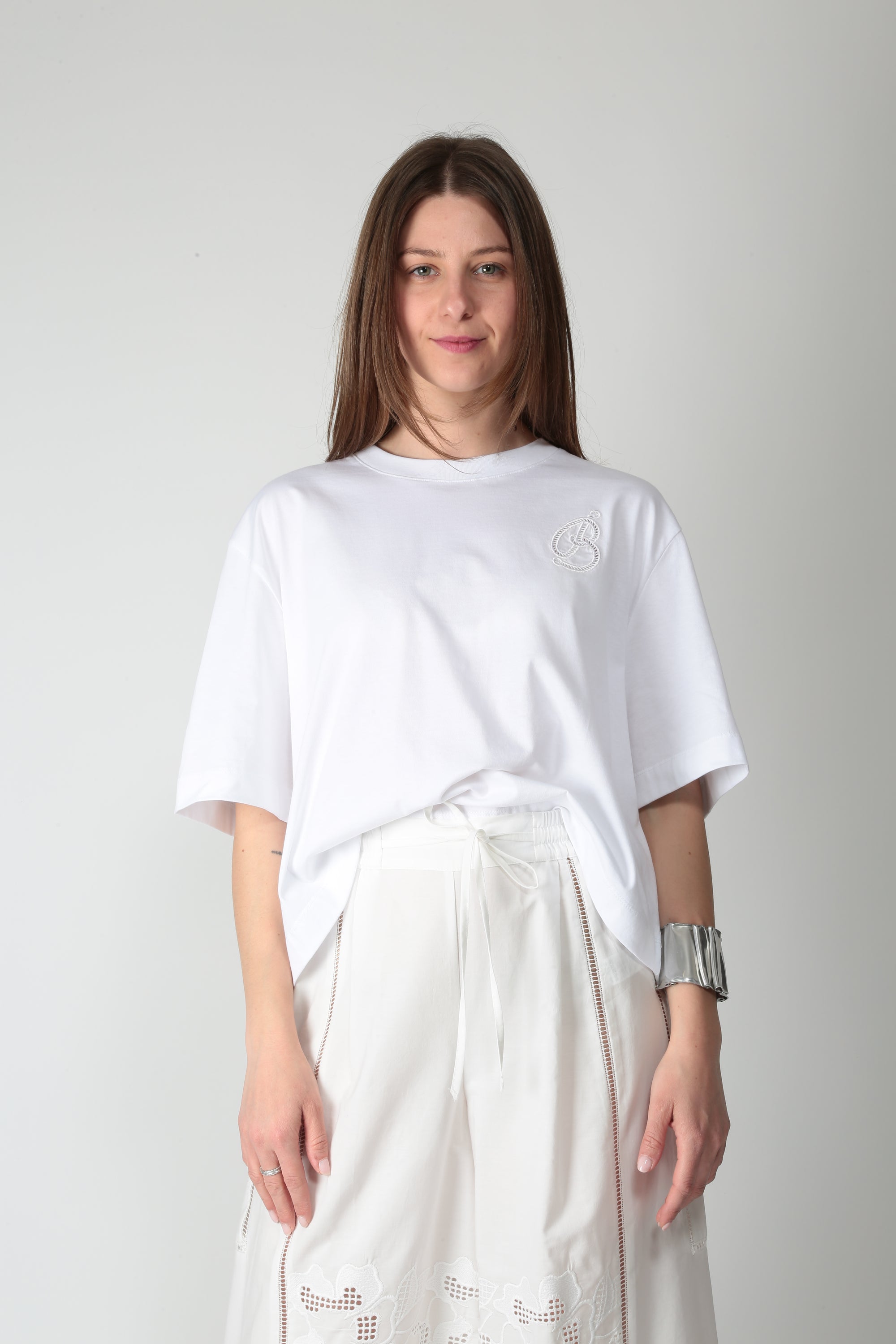 https://admin.shopify.com/store/gulieshop/products/16107474026845#:~:text=https%3A//www.gulieshop.it%20%E2%80%BA%20products%20%E2%80%BA%20beatrice%2Dt%2Dshirt%2Dboxy%2D26fe8725tee