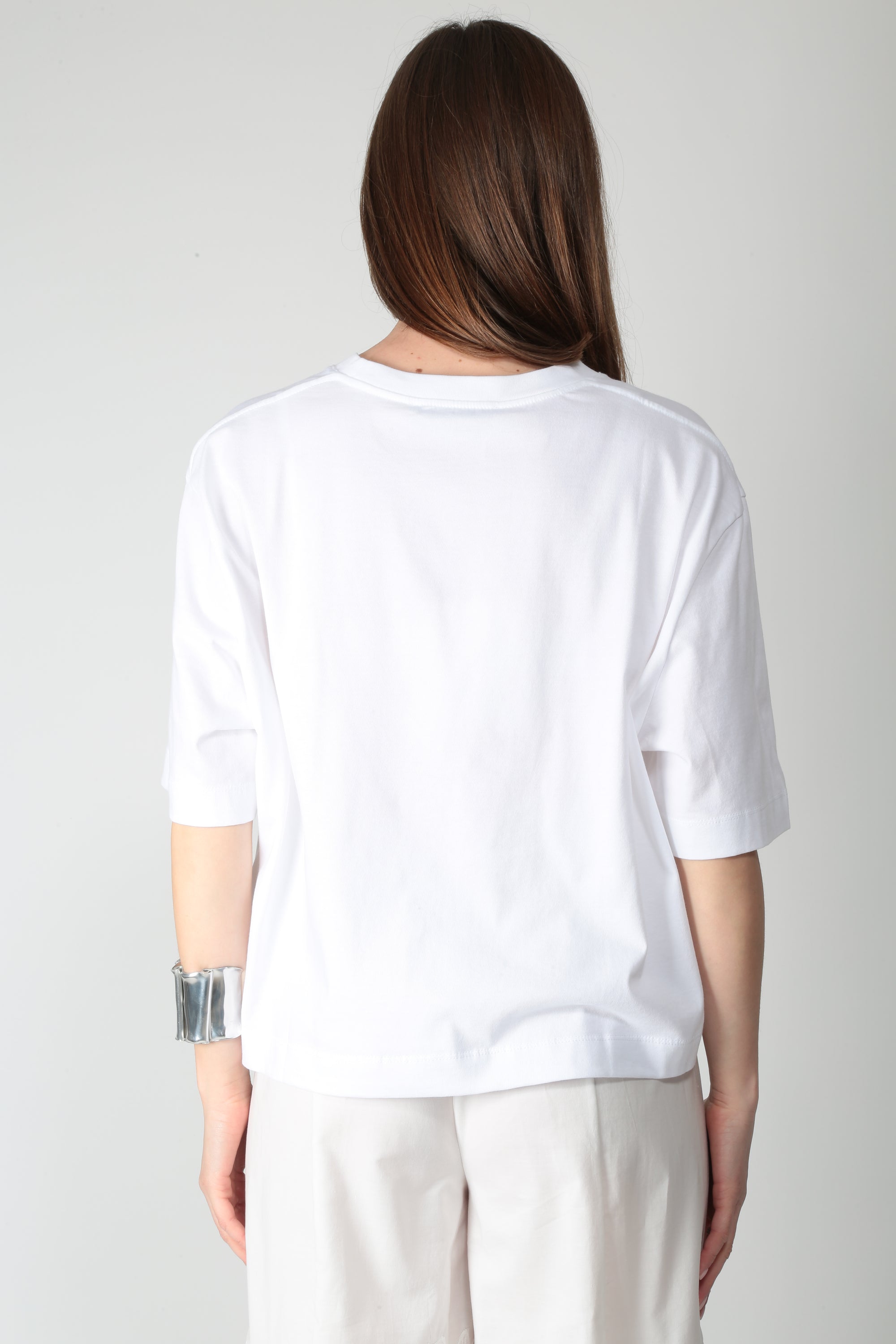https://admin.shopify.com/store/gulieshop/products/16107474026845#:~:text=https%3A//www.gulieshop.it%20%E2%80%BA%20products%20%E2%80%BA%20beatrice%2Dt%2Dshirt%2Dboxy%2D26fe8725tee