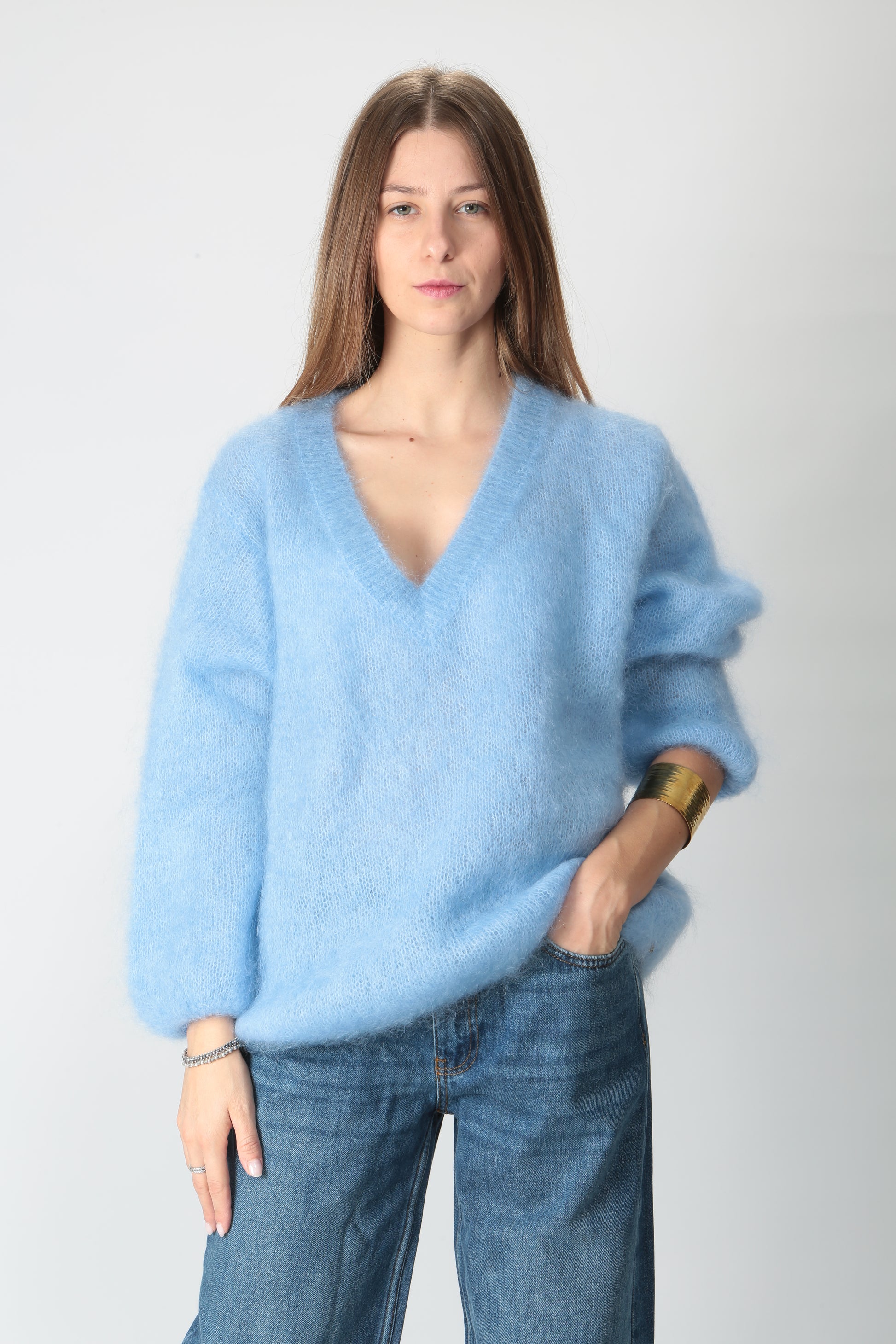 https://admin.shopify.com/store/gulieshop/products/9898627596637#:~:text=https%3A//www.gulieshop.it%20%E2%80%BA%20products%20%E2%80%BA%20ottodame%2Dmaglia%2Dscollo%2Da%2Dv%2Dmisto%2Dmohair%2Dfle%2Ddk8069