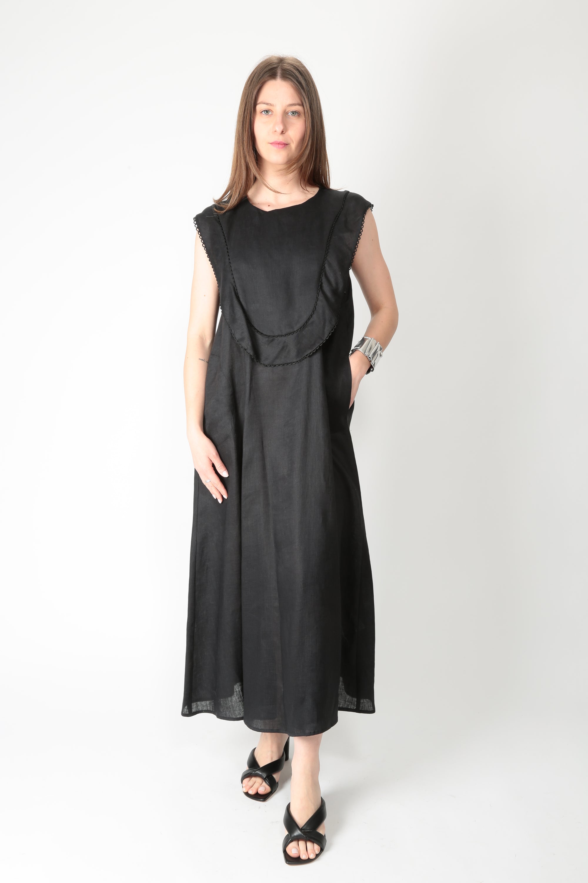 https://admin.shopify.com/store/gulieshop/products/16027972501853#:~:text=https%3A//www.gulieshop.it%20%E2%80%BA%20products%20%E2%80%BA%20beatrice%2Dabito%2Dlungo%2Din%2Dlino%2D26fe6704hawaii
