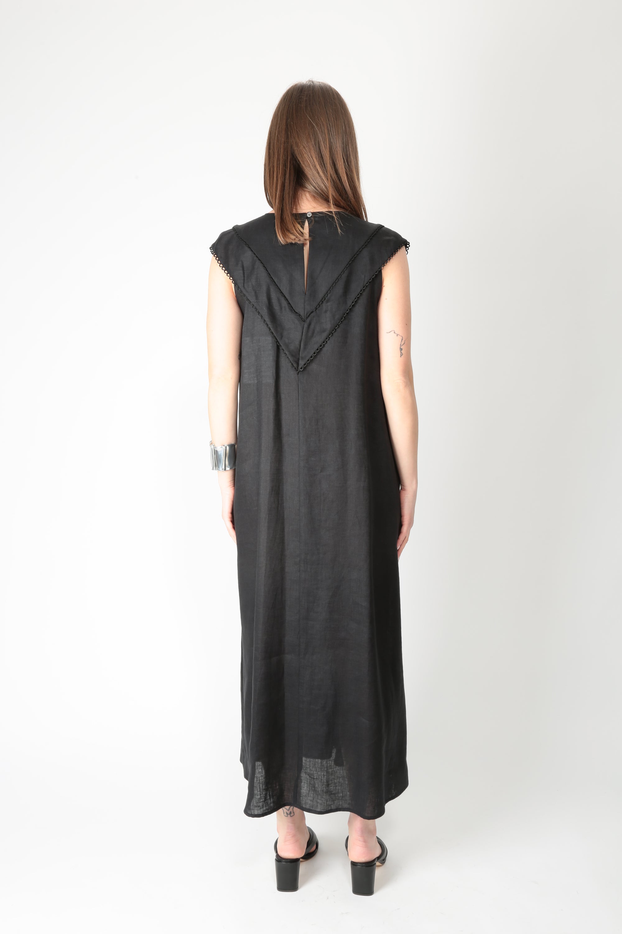 https://admin.shopify.com/store/gulieshop/products/16027972501853#:~:text=https%3A//www.gulieshop.it%20%E2%80%BA%20products%20%E2%80%BA%20beatrice%2Dabito%2Dlungo%2Din%2Dlino%2D26fe6704hawaii