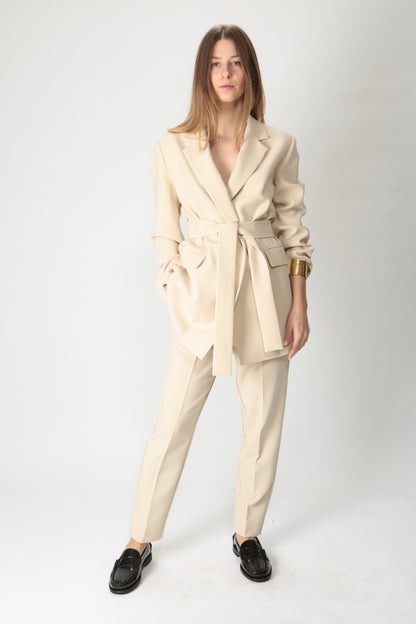 https://admin.shopify.com/store/gulieshop/products/9898602168669#:~:text=https%3A//www.gulieshop.it%20%E2%80%BA%20products%20%E2%80%BA%20ottodame%2Dpantalone%2Da%2Dsigaretta%2Dlim%2Ddp9621%2D1