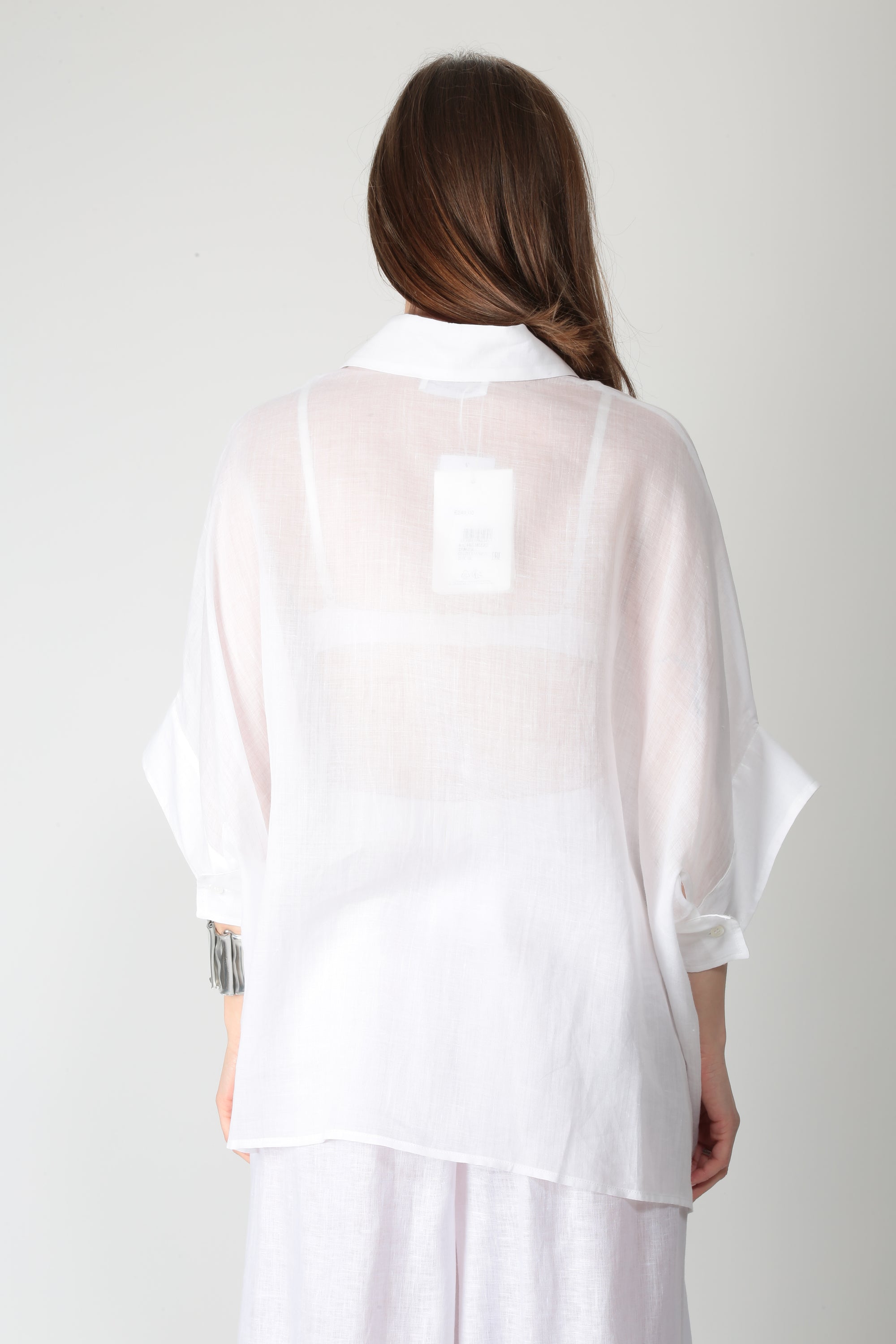 https://admin.shopify.com/store/gulieshop/products/16006689390941#:~:text=https%3A//www.gulieshop.it%20%E2%80%BA%20products%20%E2%80%BA%20meimeij%2Dcamicia%2Din%2Drayon%2Dm6ej02%2D1