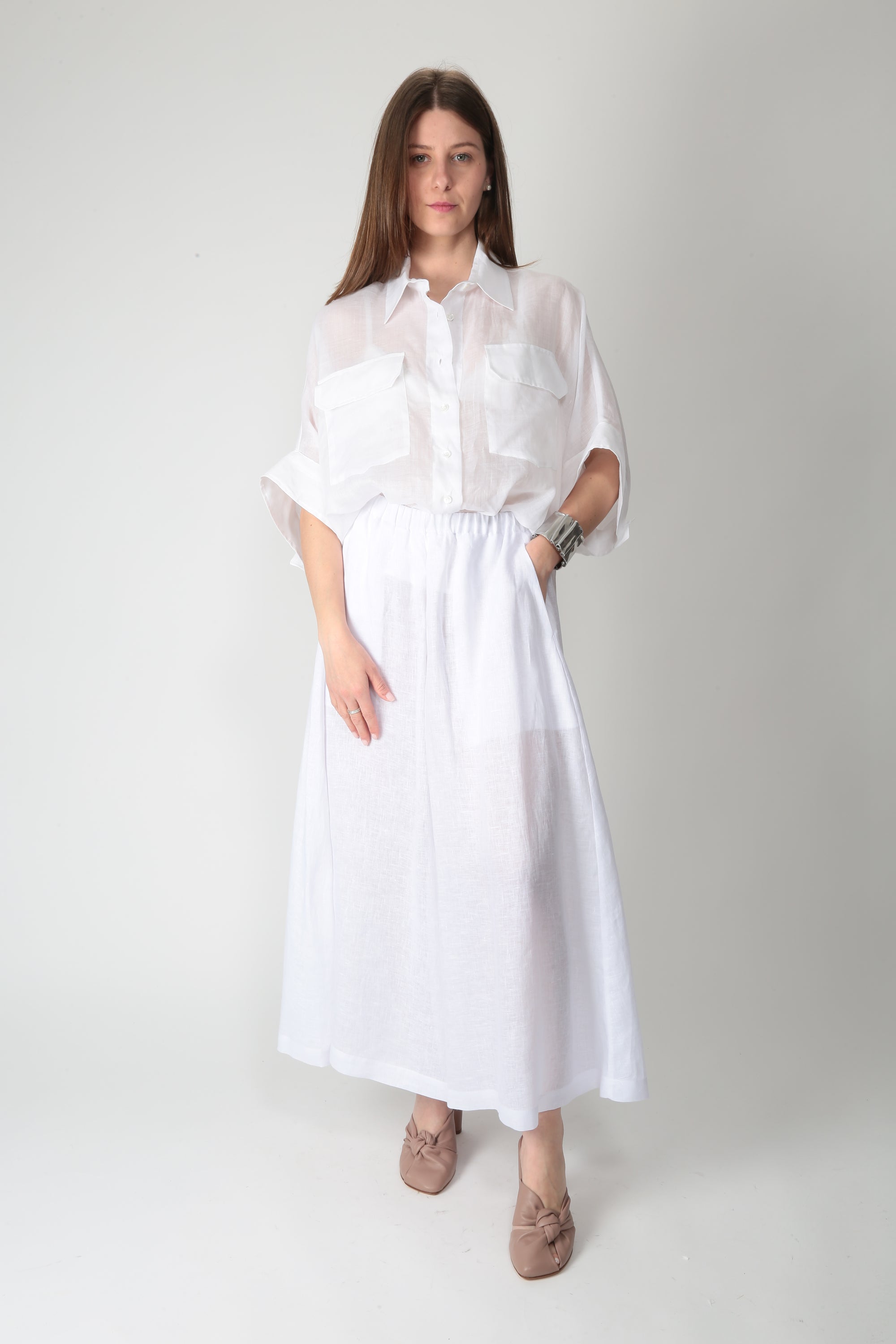 https://admin.shopify.com/store/gulieshop/products/16006689194333#:~:text=https%3A//www.gulieshop.it%20%E2%80%BA%20products%20%E2%80%BA%20meimeij%2Dpantagonna%2Din%2Dlino%2Dm6en00