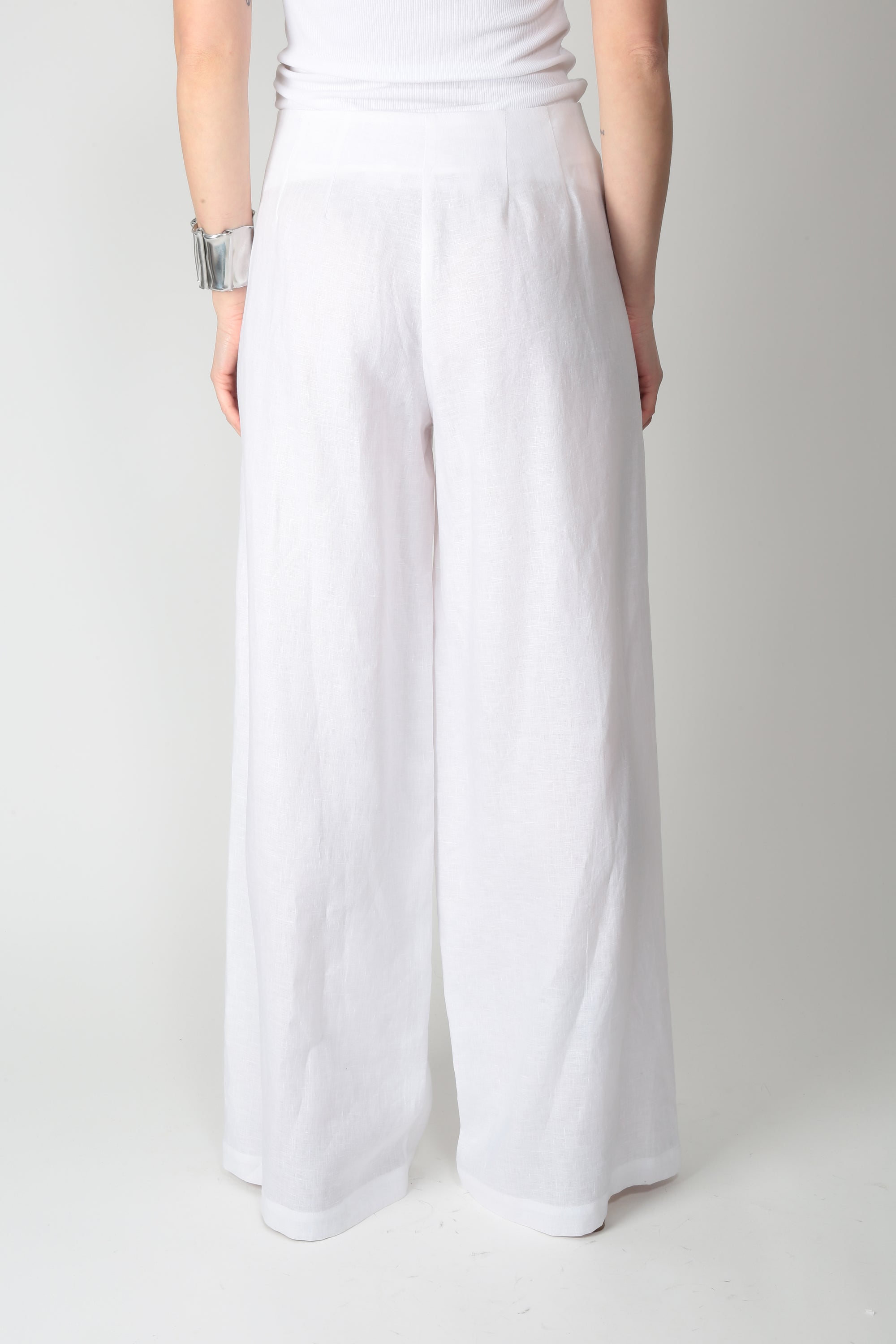 https://admin.shopify.com/store/gulieshop/products/16084793753949#:~:text=https%3A//www.gulieshop.it%20%E2%80%BA%20products%20%E2%80%BA%20meimeij%2Dpantalone%2Din%2Dlino%2Dm6eh07