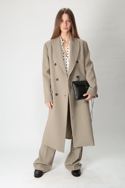 https://admin.shopify.com/store/gulieshop/products/9898601578845#:~:text=https%3A//www.gulieshop.it%20%E2%80%BA%20products%20%E2%80%BA%20ottodame%2Dcappotto%2Ddoppiopetto%2Dlungo%2Dlim%2Ddj0035