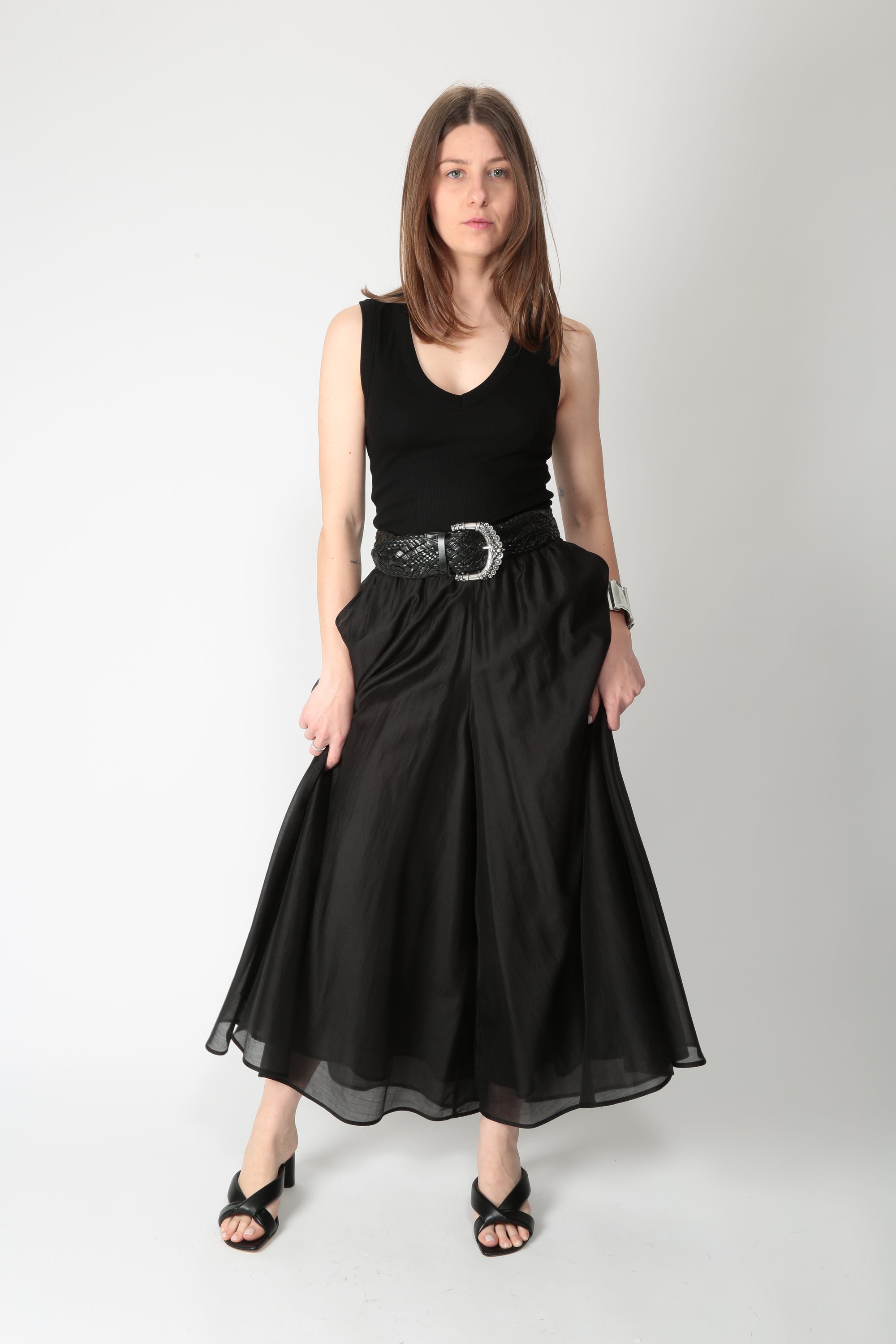 https://admin.shopify.com/store/gulieshop/products/16006688833885#:~:text=https%3A//www.gulieshop.it%20%E2%80%BA%20products%20%E2%80%BA%20meimeij%2Dpantagonna%2Din%2Dmisto%2Dlyoncell%2Dm6ef07