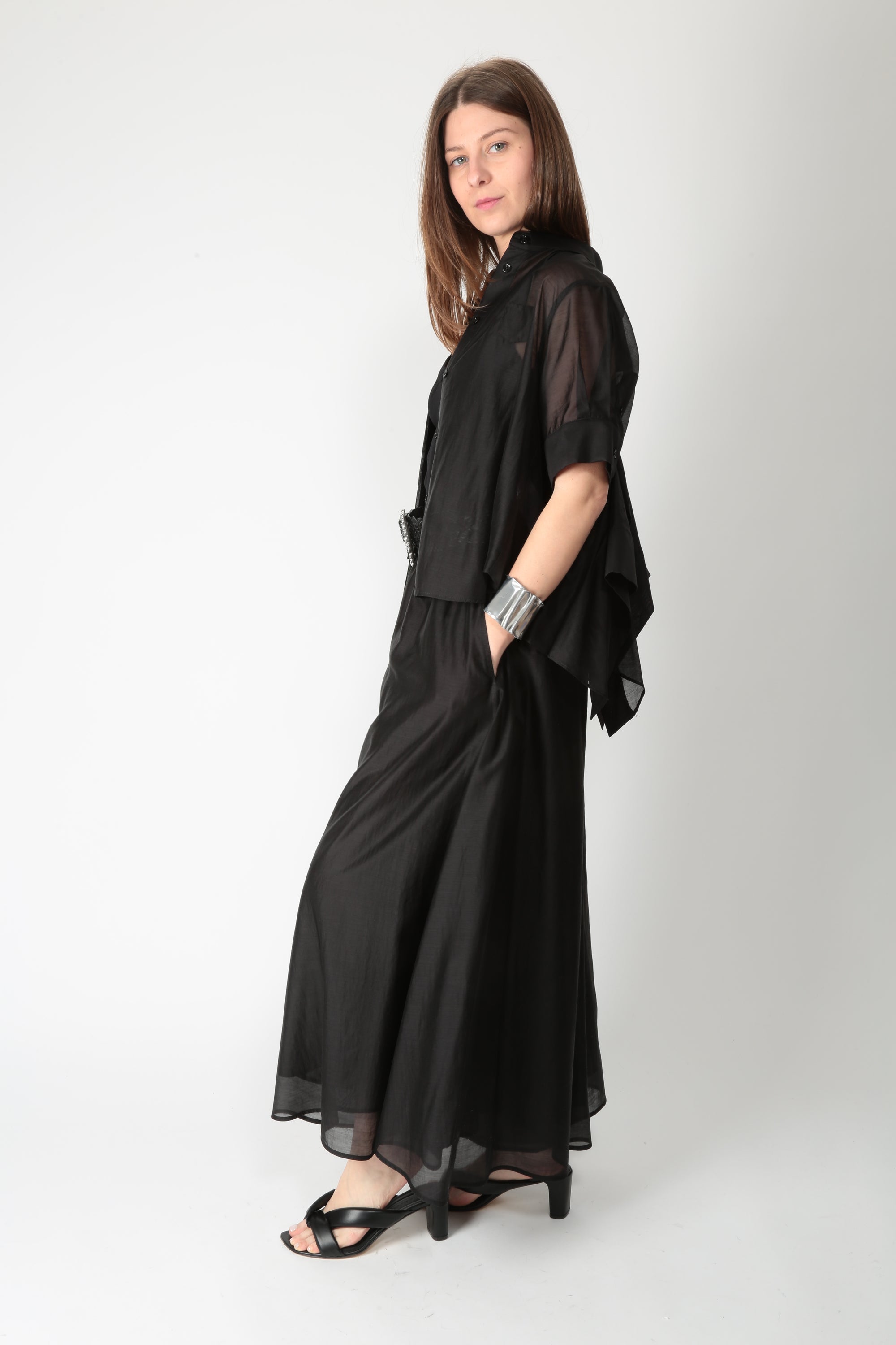 https://admin.shopify.com/store/gulieshop/products/16006688833885#:~:text=https%3A//www.gulieshop.it%20%E2%80%BA%20products%20%E2%80%BA%20meimeij%2Dpantagonna%2Din%2Dmisto%2Dlyoncell%2Dm6ef07