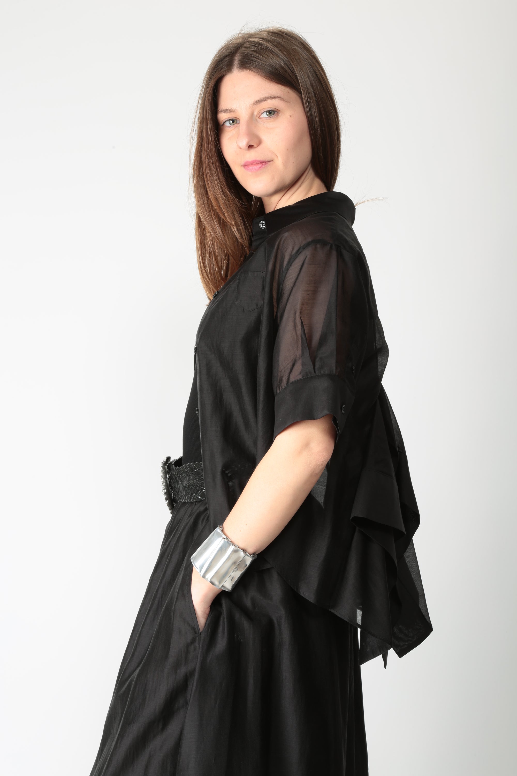 https://admin.shopify.com/store/gulieshop/products/16084793590109#:~:text=https%3A//www.gulieshop.it%20%E2%80%BA%20products%20%E2%80%BA%20meimeij%2Dcamicia%2Din%2Dmisto%2Dlyoncell%2Dm6ef14%2D1