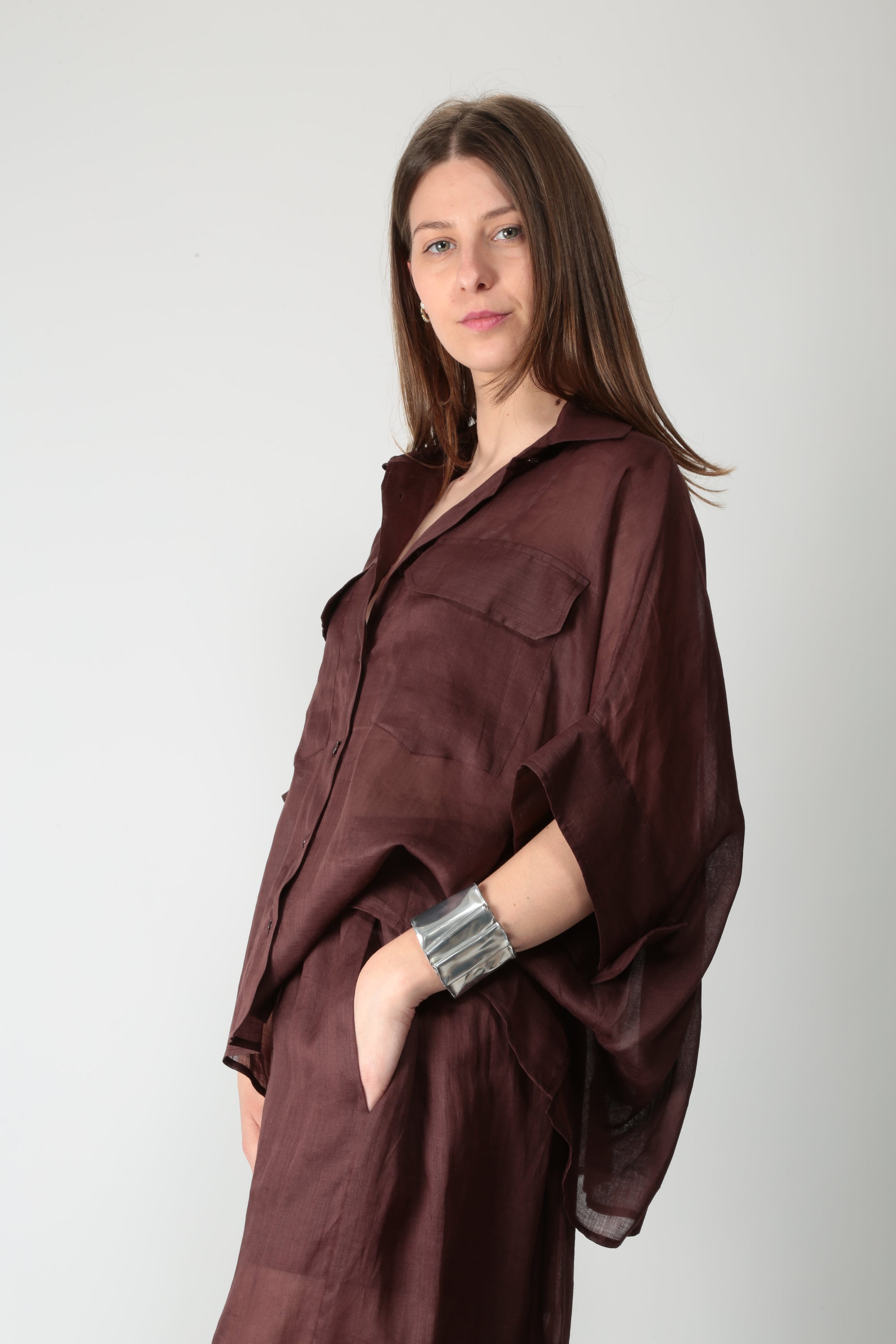 https://admin.shopify.com/store/gulieshop/products/16006689325405#:~:text=https%3A//www.gulieshop.it%20%E2%80%BA%20products%20%E2%80%BA%20meimeij%2Dcamicia%2Din%2Drayon%2Dm6ej02