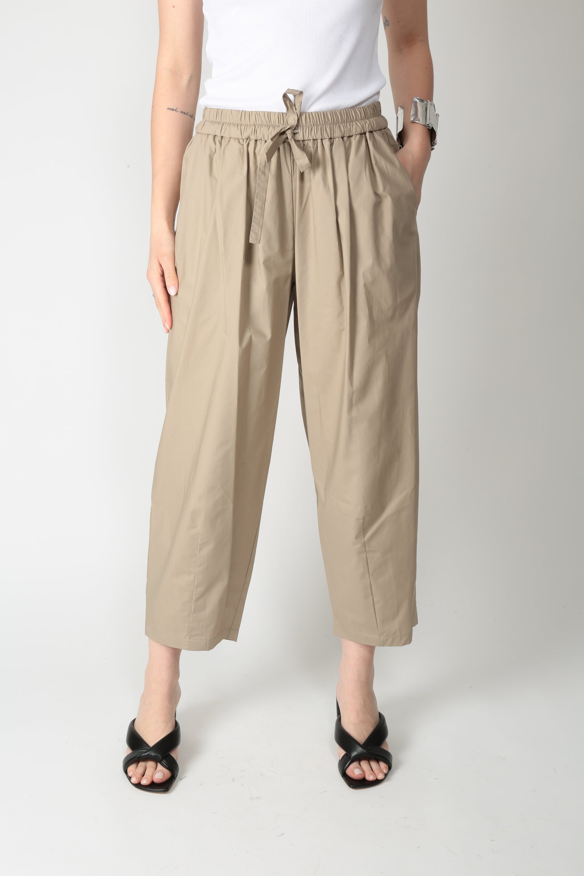 https://admin.shopify.com/store/gulieshop/products/16084793983325