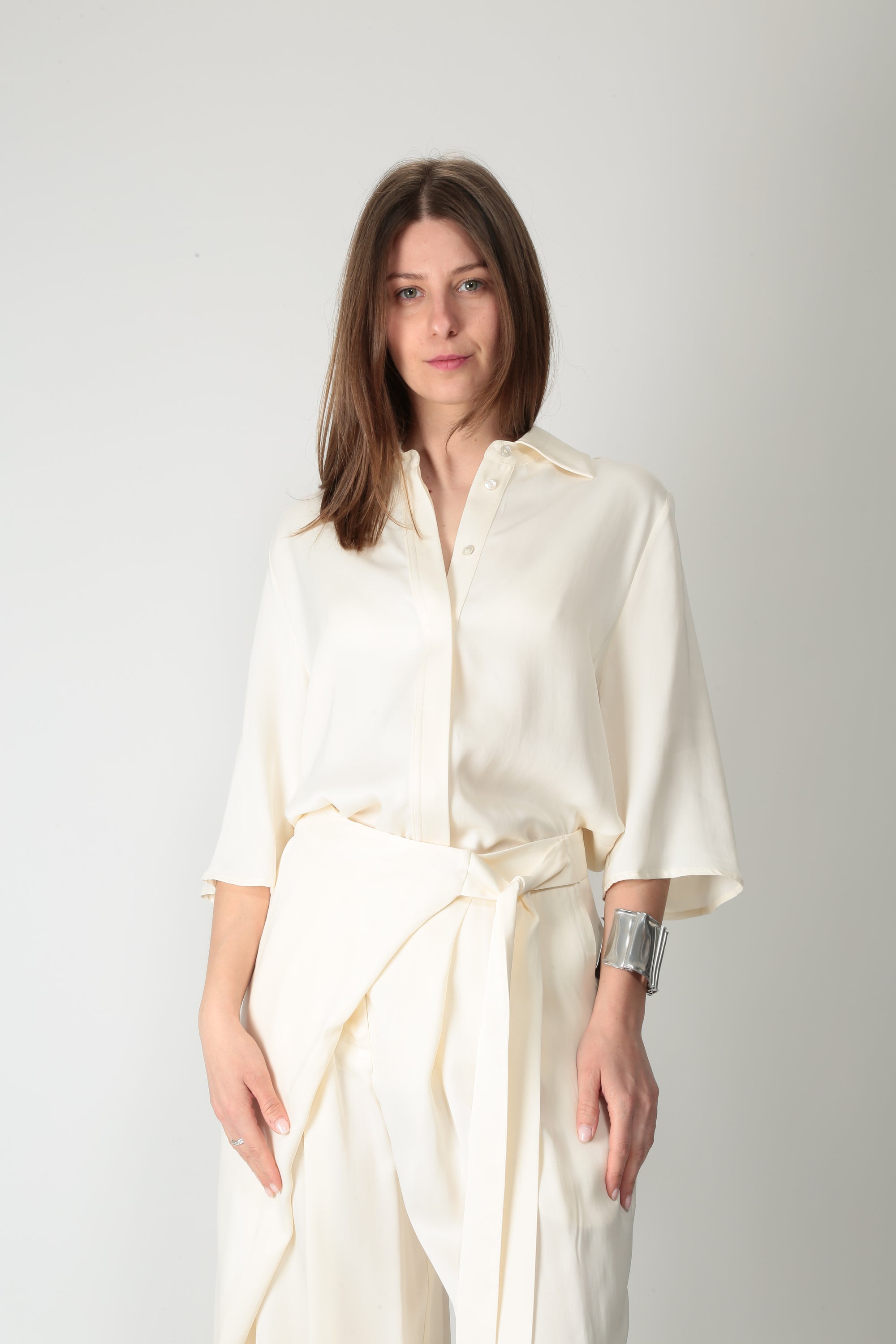 https://admin.shopify.com/store/gulieshop/products/16006688211293#:~:text=https%3A//www.gulieshop.it%20%E2%80%BA%20products%20%E2%80%BA%20meimeij%2Dcamicia%2Dmisto%2Dlyoncell%2Dm6ep02