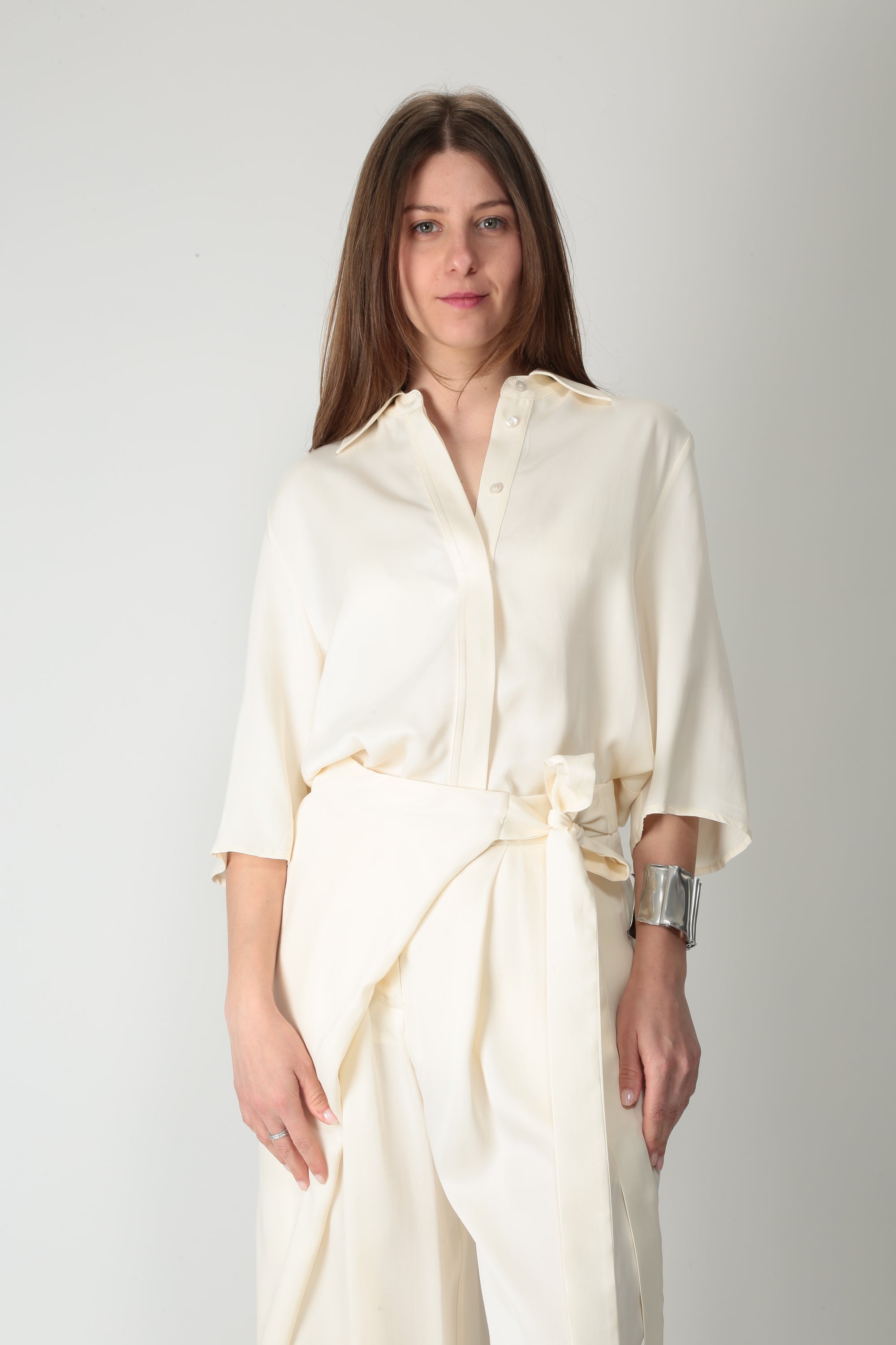 https://admin.shopify.com/store/gulieshop/products/16006688211293#:~:text=https%3A//www.gulieshop.it%20%E2%80%BA%20products%20%E2%80%BA%20meimeij%2Dcamicia%2Dmisto%2Dlyoncell%2Dm6ep02