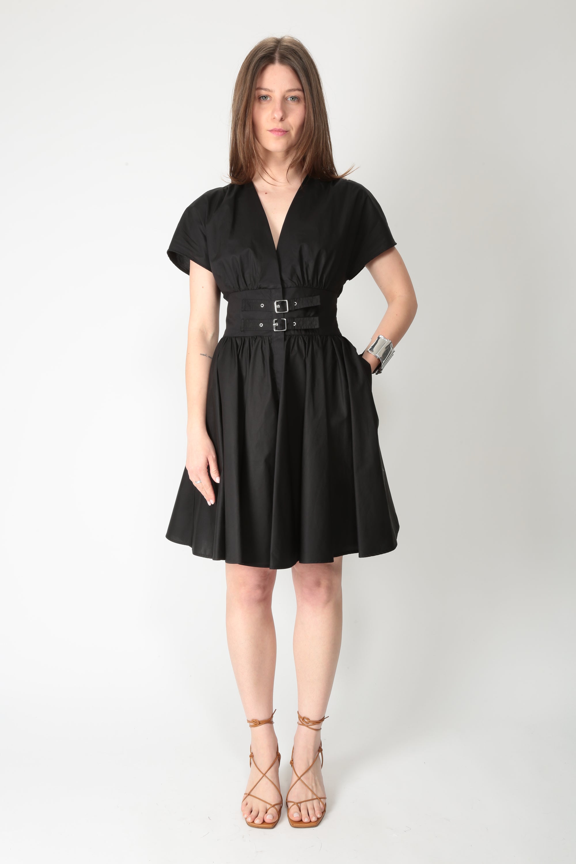 https://admin.shopify.com/store/gulieshop/products/16006689030493#:~:text=https%3A//www.gulieshop.it%20%E2%80%BA%20products%20%E2%80%BA%20meimeij%2Dabito%2Dcon%2Dcinturini%2Dm6ea03