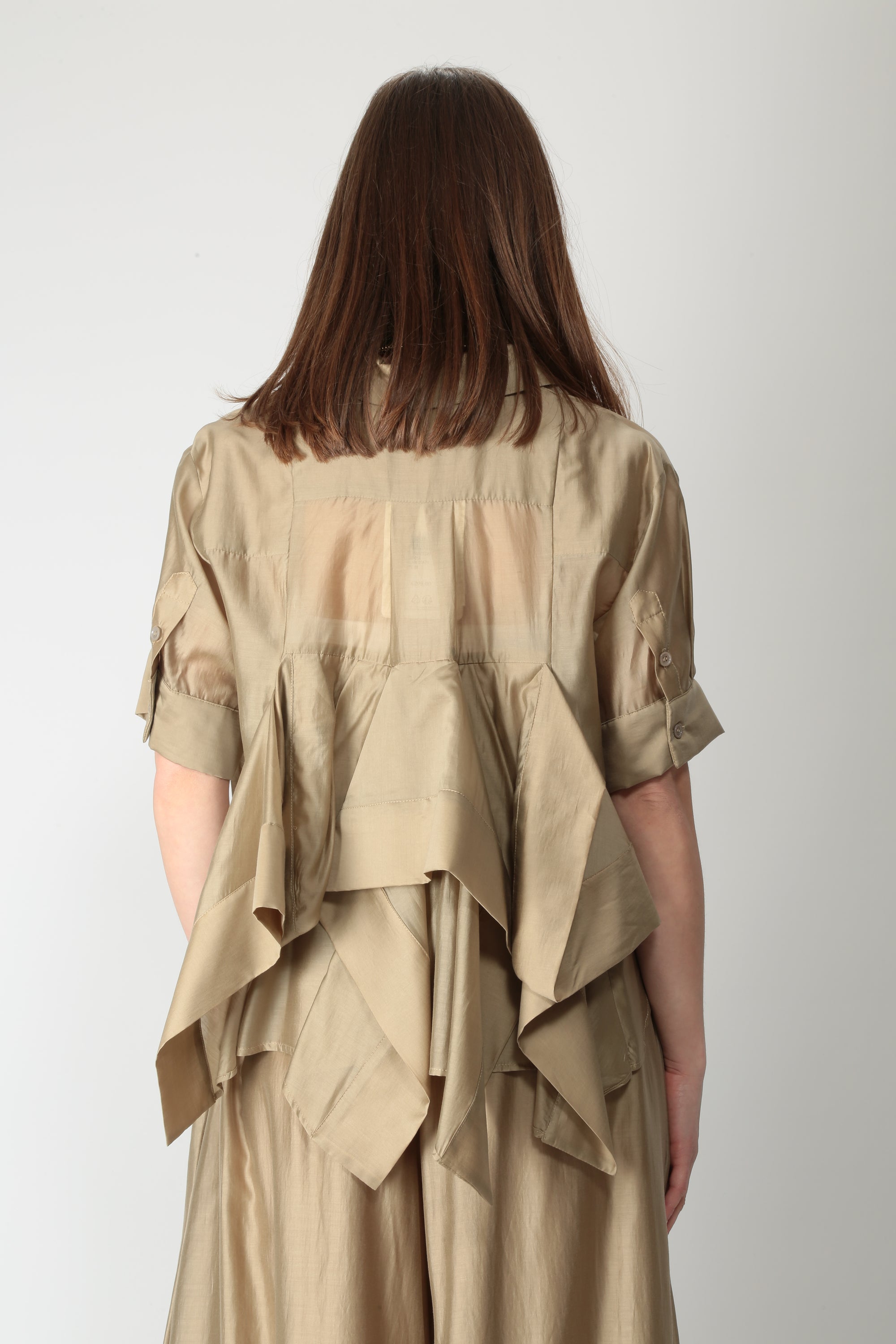 https://admin.shopify.com/store/gulieshop/products/16084793524573#:~:text=https%3A//www.gulieshop.it%20%E2%80%BA%20products%20%E2%80%BA%20meimeij%2Dcamicia%2Din%2Dmisto%2Dlyoncell%2Dm6ef14