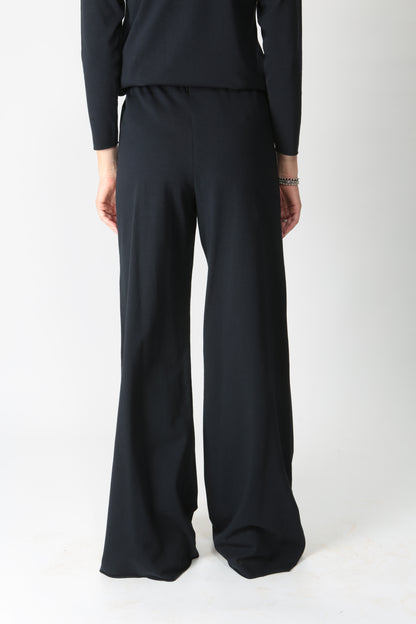 https://admin.shopify.com/store/gulieshop/products/9902921974109#:~:text=https%3A//www.gulieshop.it%20%E2%80%BA%20products%20%E2%80%BA%201978%2Dpantalone%2Dlargo%2Din%2Dfelpa%2Dleggera%2Dlivia%2D1