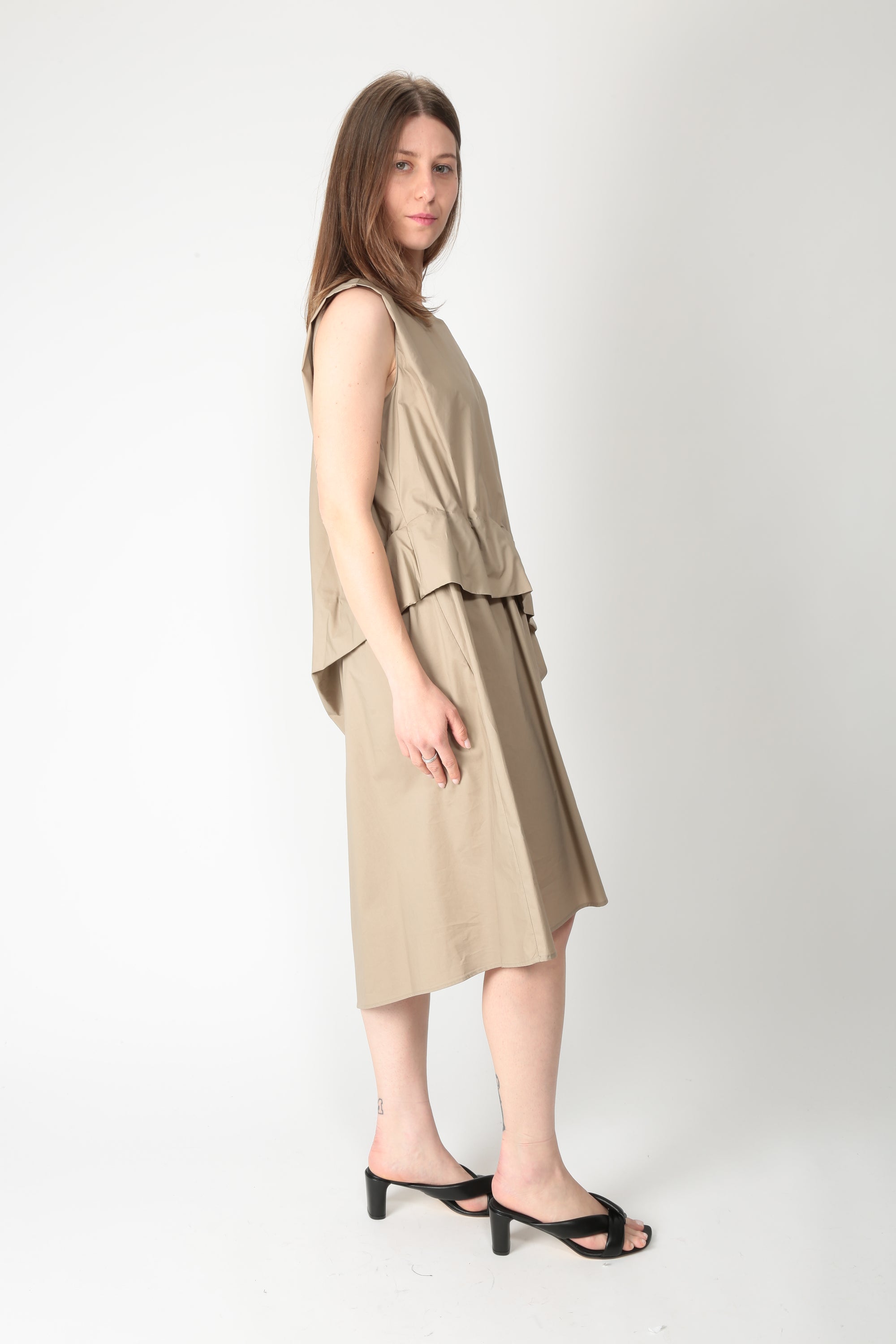 https://admin.shopify.com/store/gulieshop/products/16006688997725#:~:text=https%3A//www.gulieshop.it%20%E2%80%BA%20products%20%E2%80%BA%20meimeij%2Dabito%2Dmidi%2Din%2Dcotone%2Dm6ea44