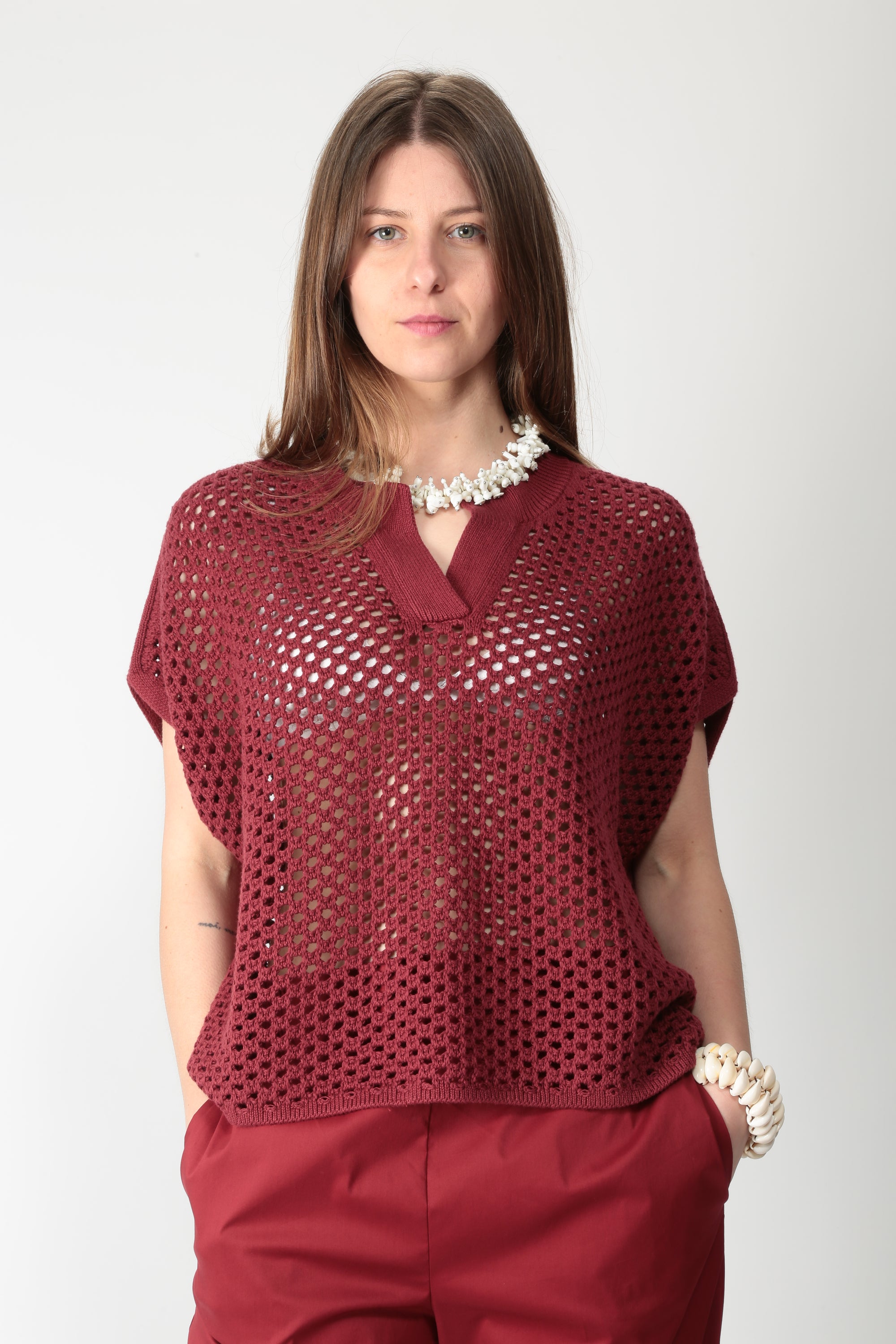 https://admin.shopify.com/store/gulieshop/products/16028296380765#:~:text=https%3A//www.gulieshop.it%20%E2%80%BA%20products%20%E2%80%BA%20l%2Dconti%2Dmaglia%2Dtraforata%2Dlenora%2Dl6sb27
