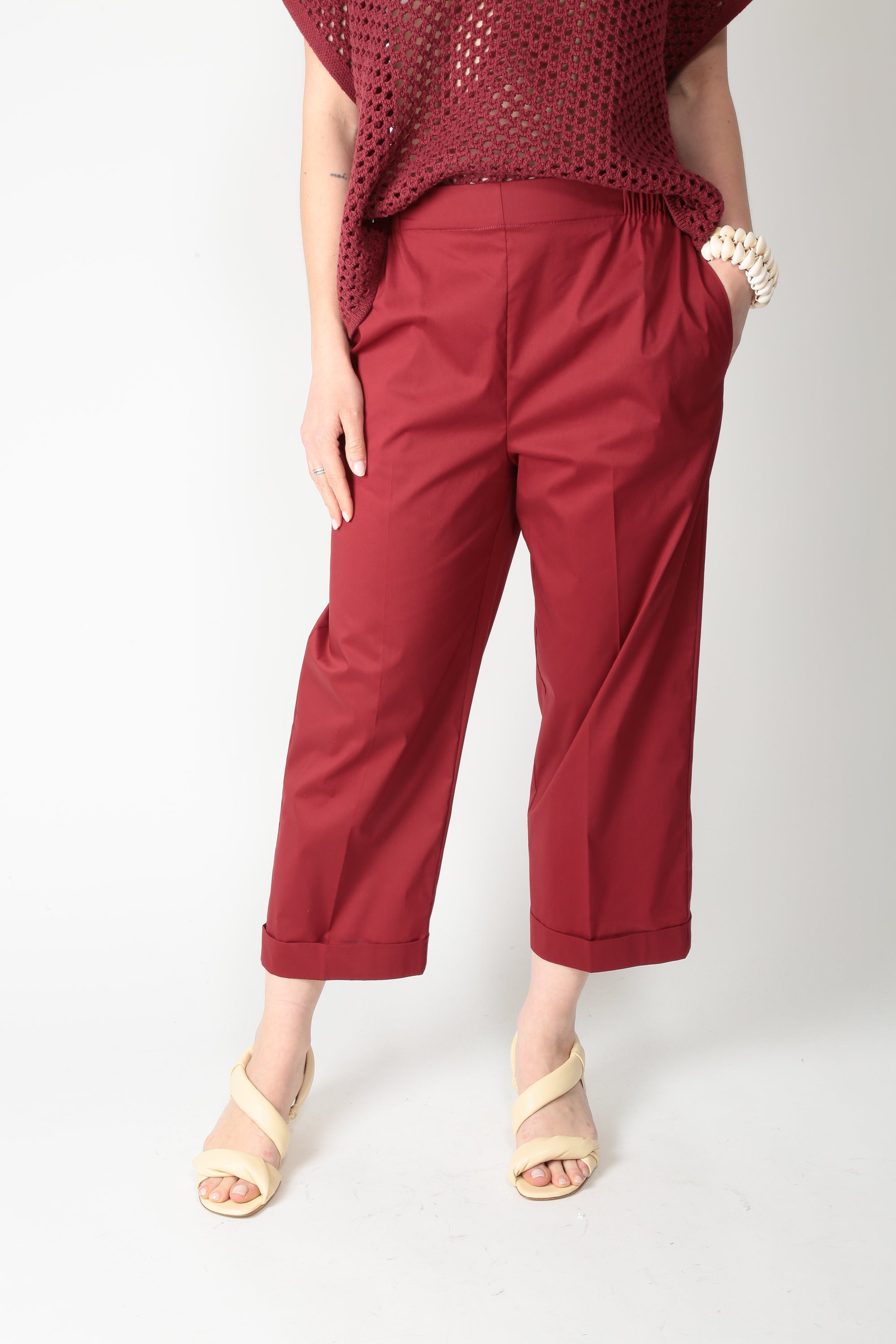 https://admin.shopify.com/store/gulieshop/products/16028296282461#:~:text=https%3A//www.gulieshop.it%20%E2%80%BA%20products%20%E2%80%BA%20l%2Dconti%2Dpantalone%2Ddritto%2Dcalude%2Dl6sk86