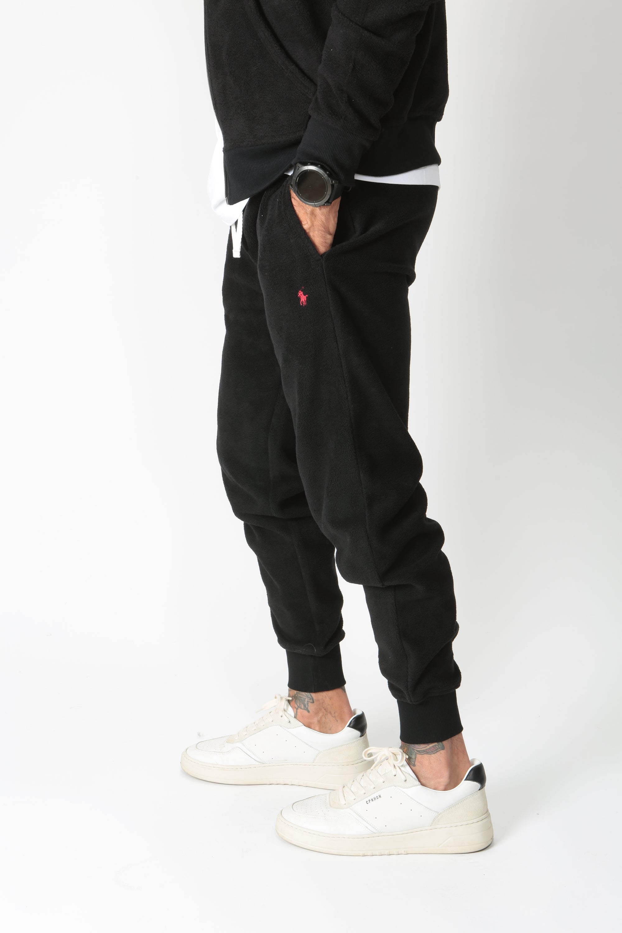 https://admin.shopify.com/store/gulieshop/products/9901888340317#:~:text=https%3A//www.gulieshop.it%20%E2%80%BA%20products%20%E2%80%BA%20polo%2Dralph%2Dlauren%2Dpantalone%2Djogger%2Dsleep%2Dbottom%2D714915968001%2D3